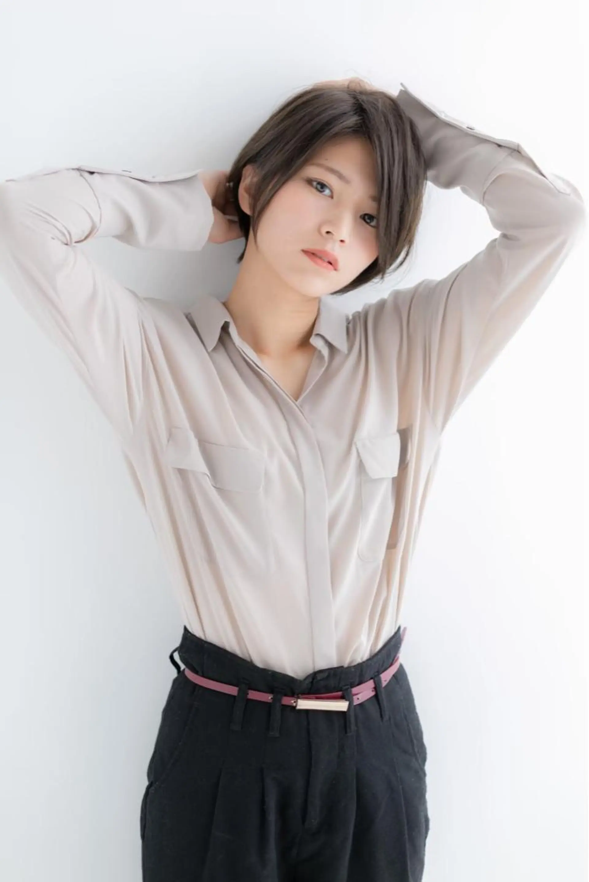 ショート シノハラ ガクト ショート/白髪ぼかしのヘアスタイル