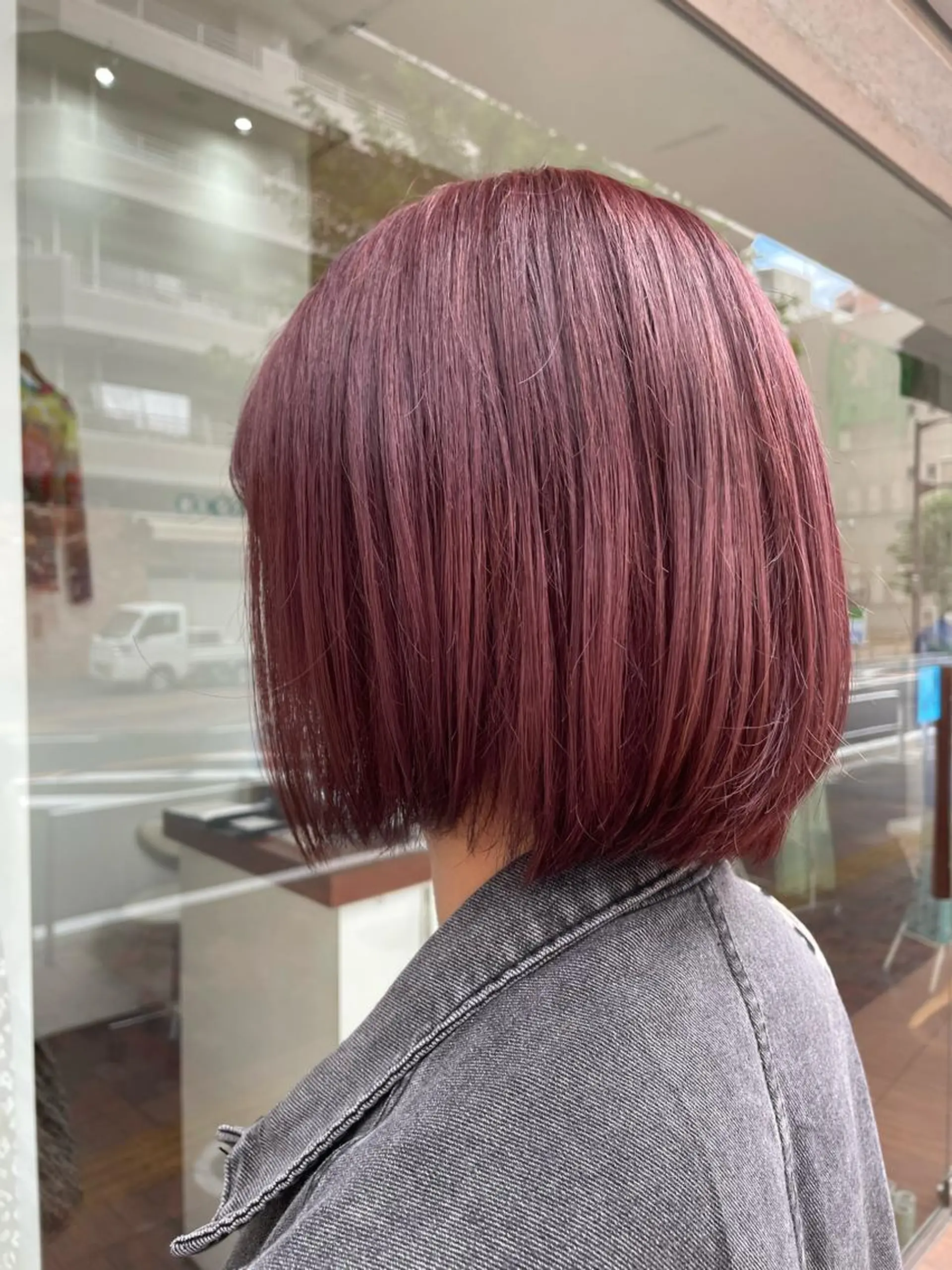 カラー ヘアカラー トリートメント CoCooN Hiromiのヘアスタイル