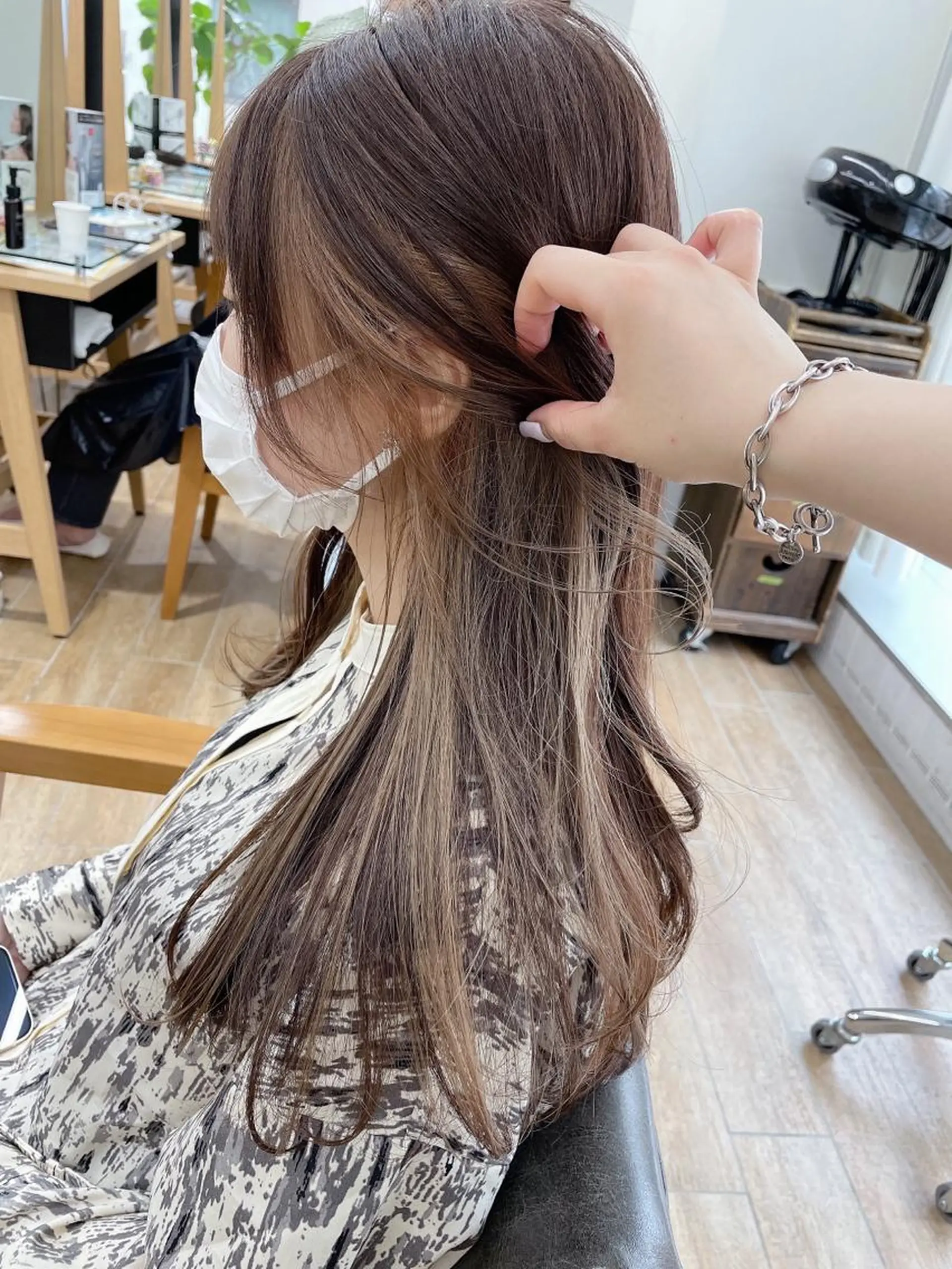 ロング カラー 🤎ベージュカラー 🐶メンズパーマのヘアスタイル