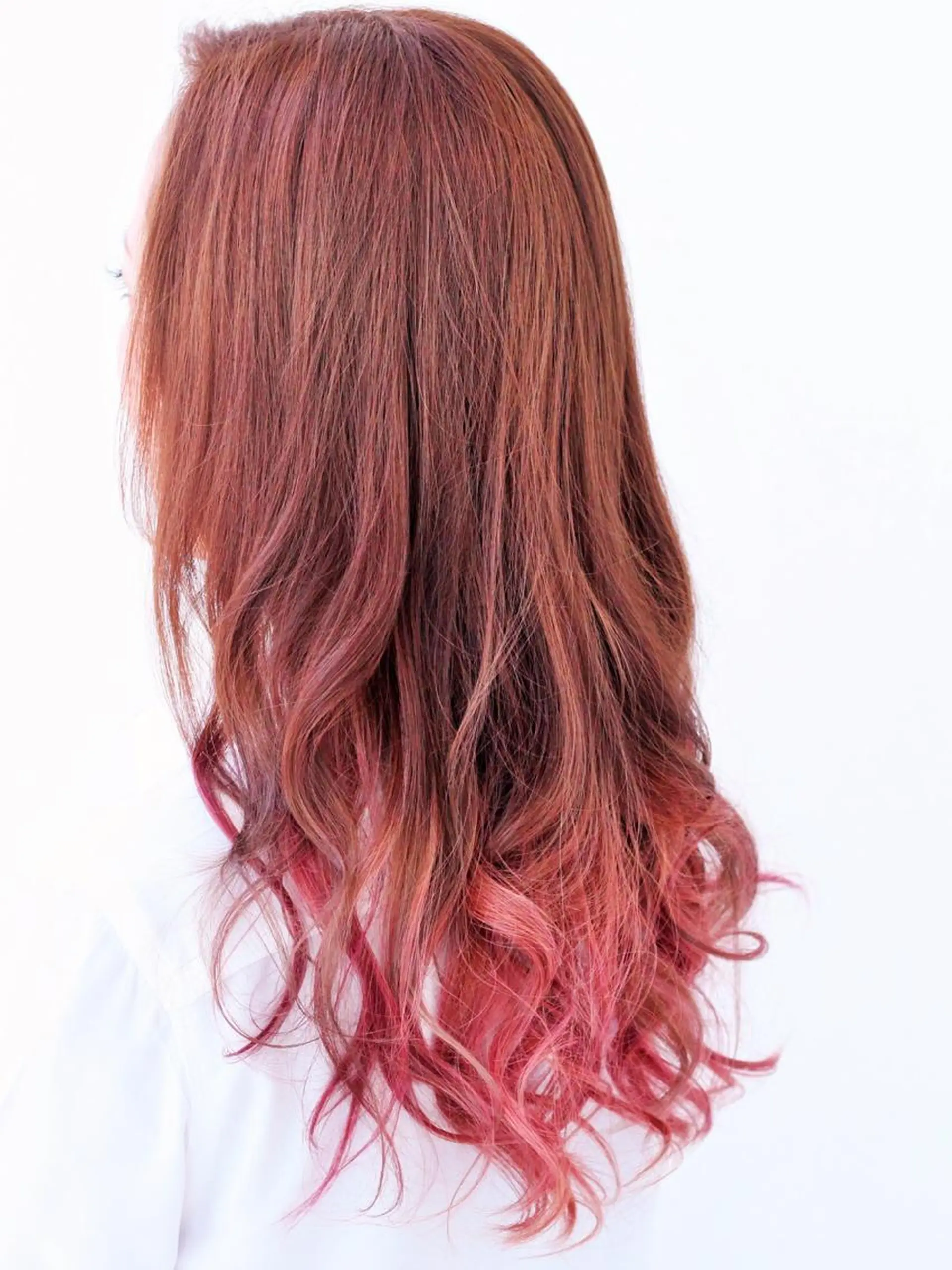 セミロング カラー レッドカラー ヘアカラー トリートメント 山田 周のヘアスタイル