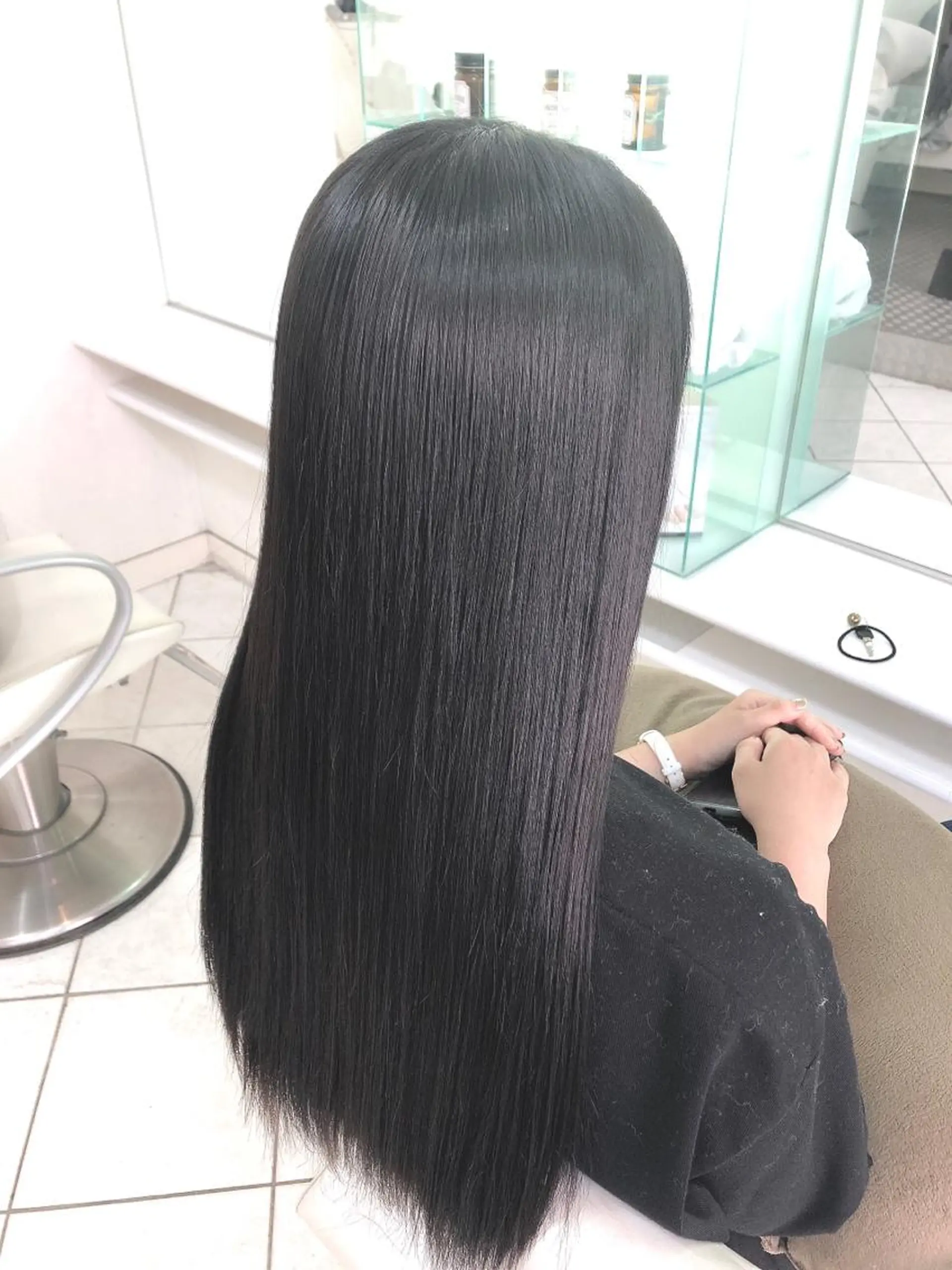 ロング カット 縮毛矯正 トリートメント 保住 亮太のヘアスタイル