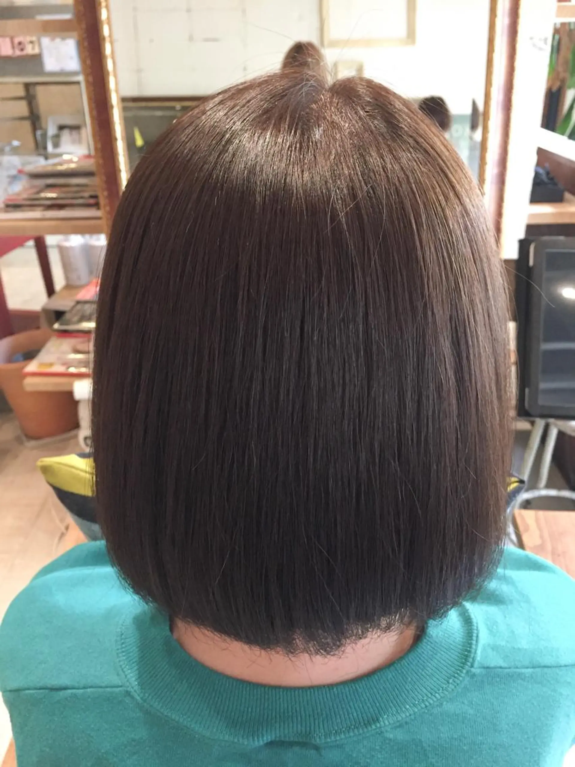 ショート カラー いしだ みさきのヘアスタイル