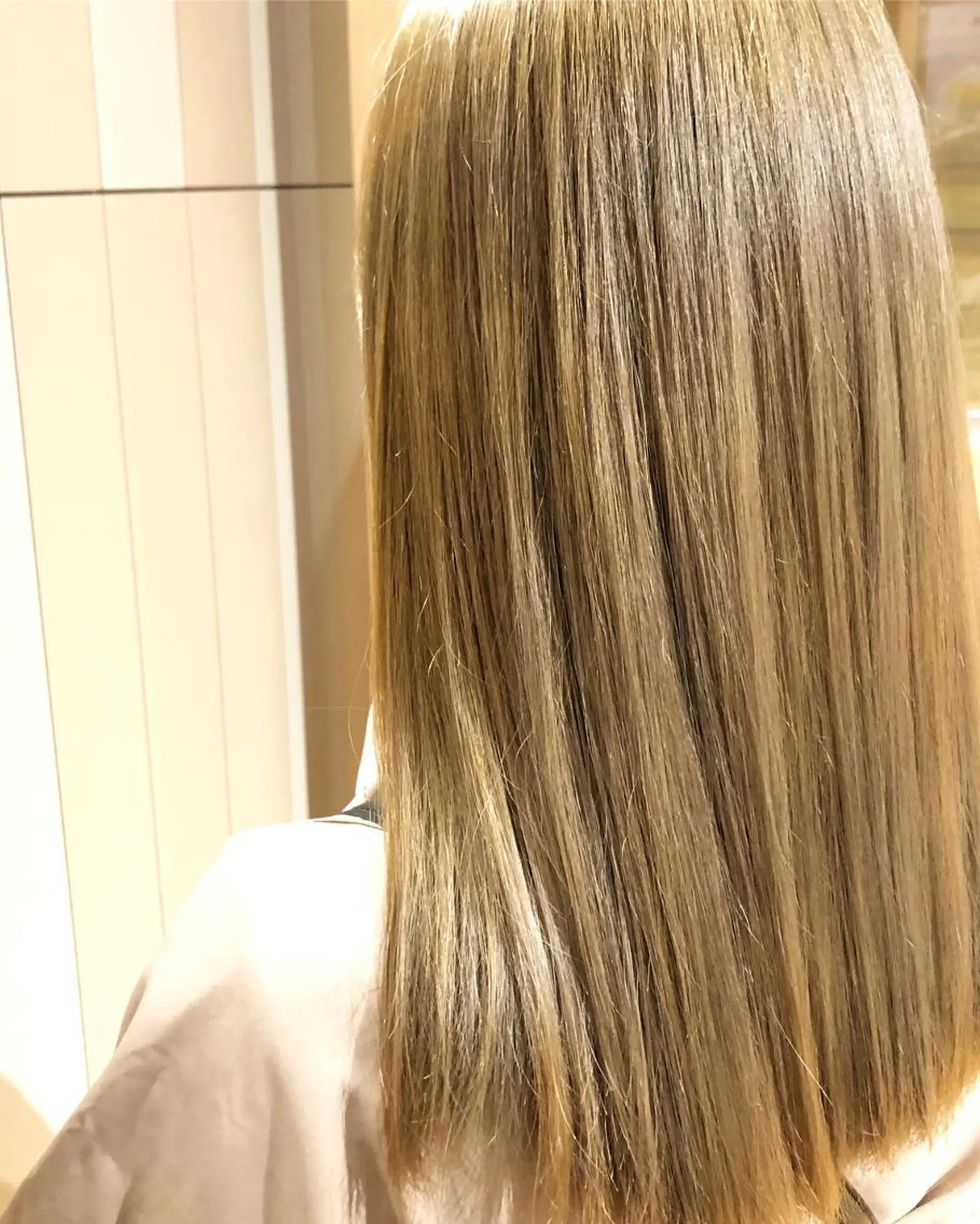 ロング カラー アディクシーカラー アッシュ アッシュブラウン ベージュカラー 黒髪 N° il duca 札幌のヘアスタイル