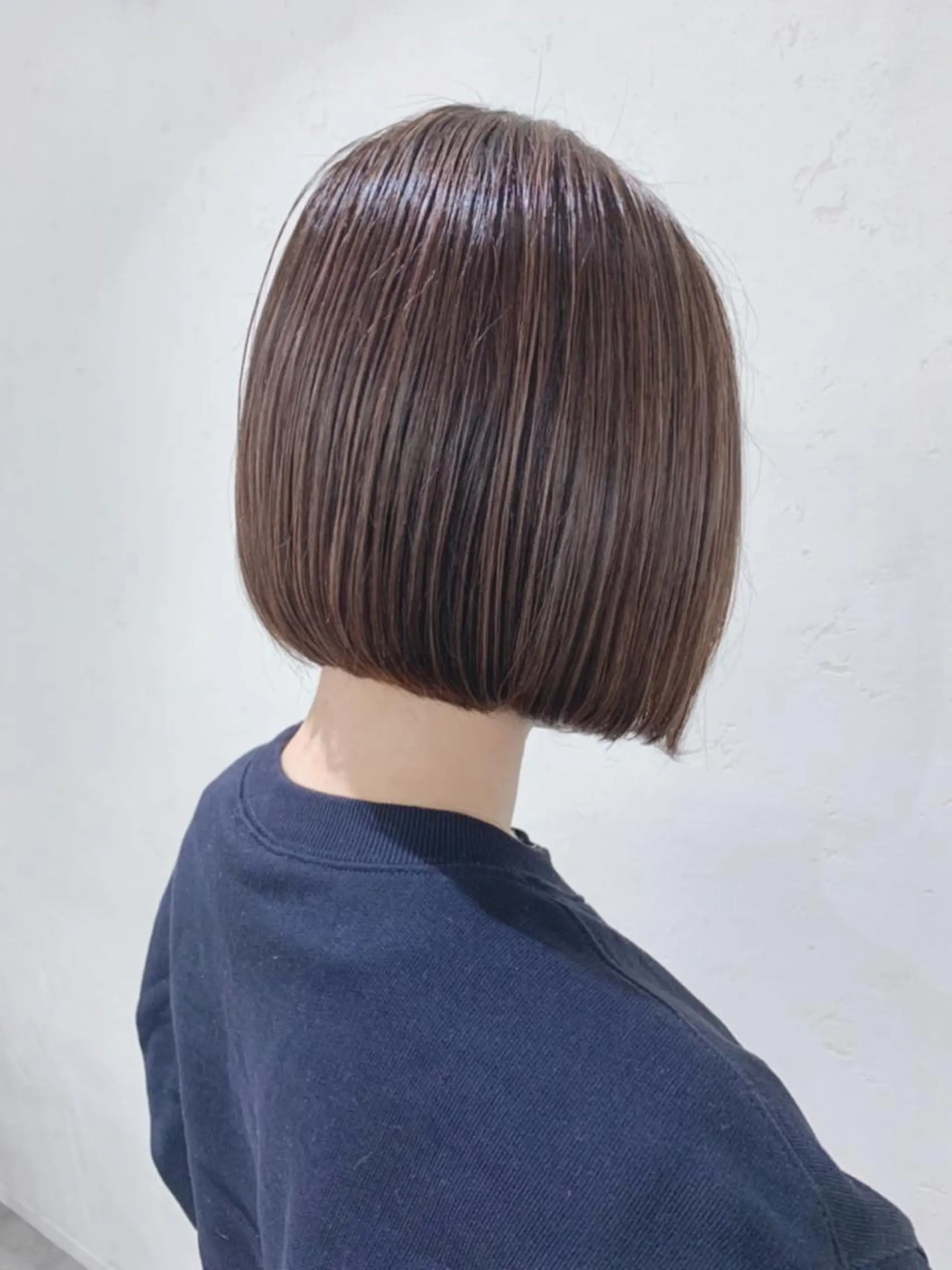 ショート 髪質改善 上品艶感カラーのヘアスタイル