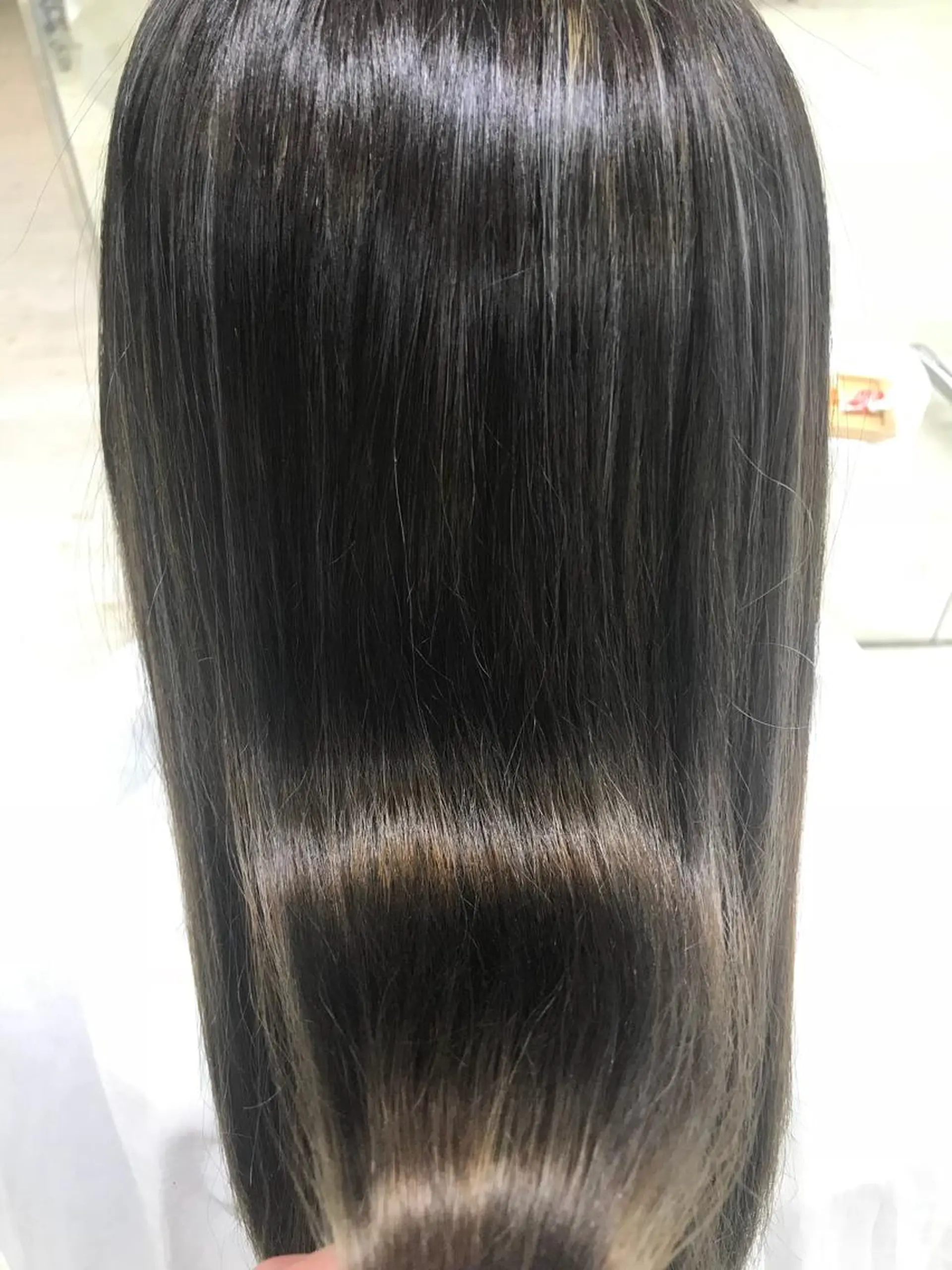 セミロング Adachi Fujikoのヘアスタイル