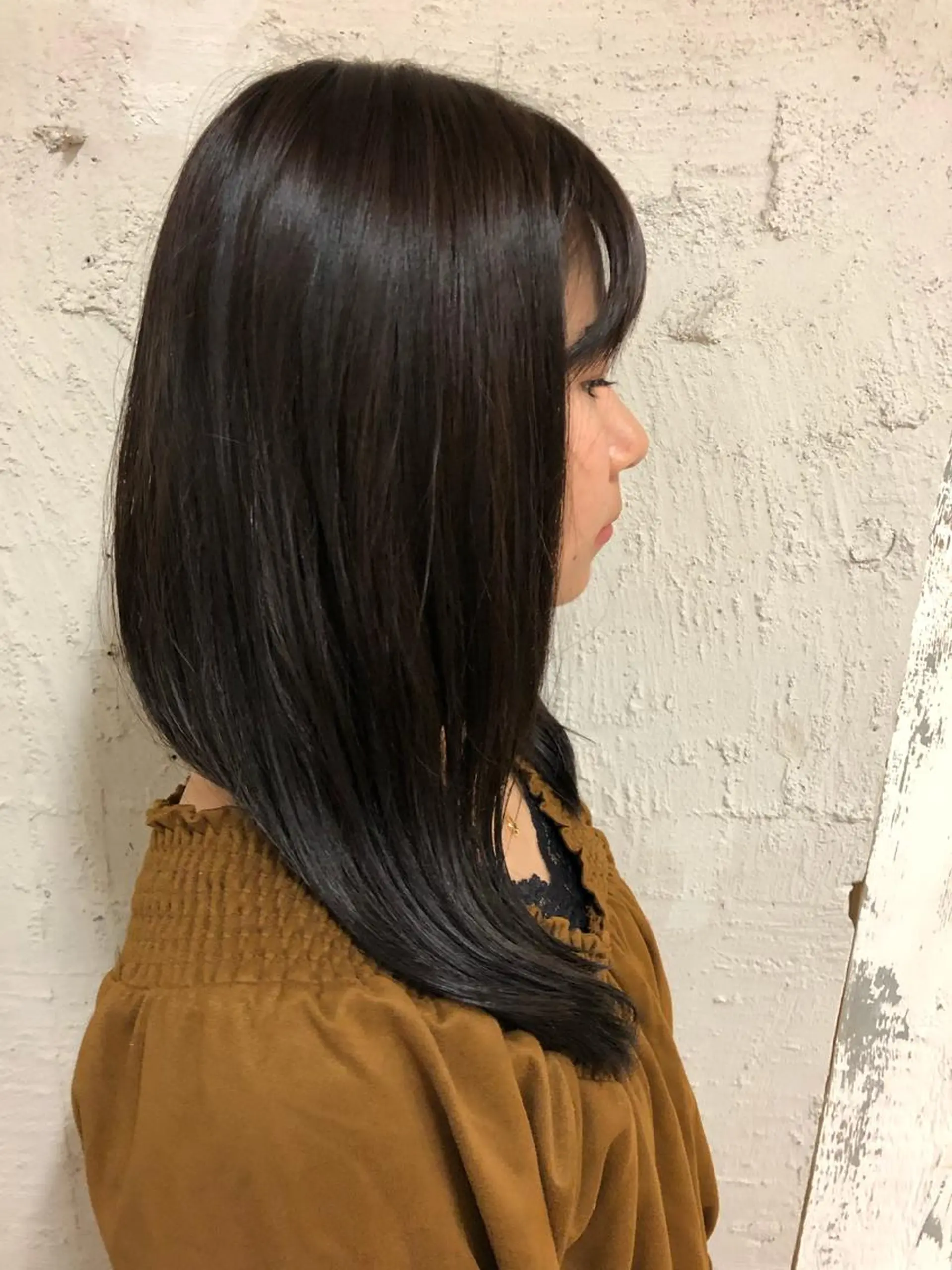 セミロング カラー ブラウンカラー ショコラブラウン 桐原 竜也のヘアスタイル