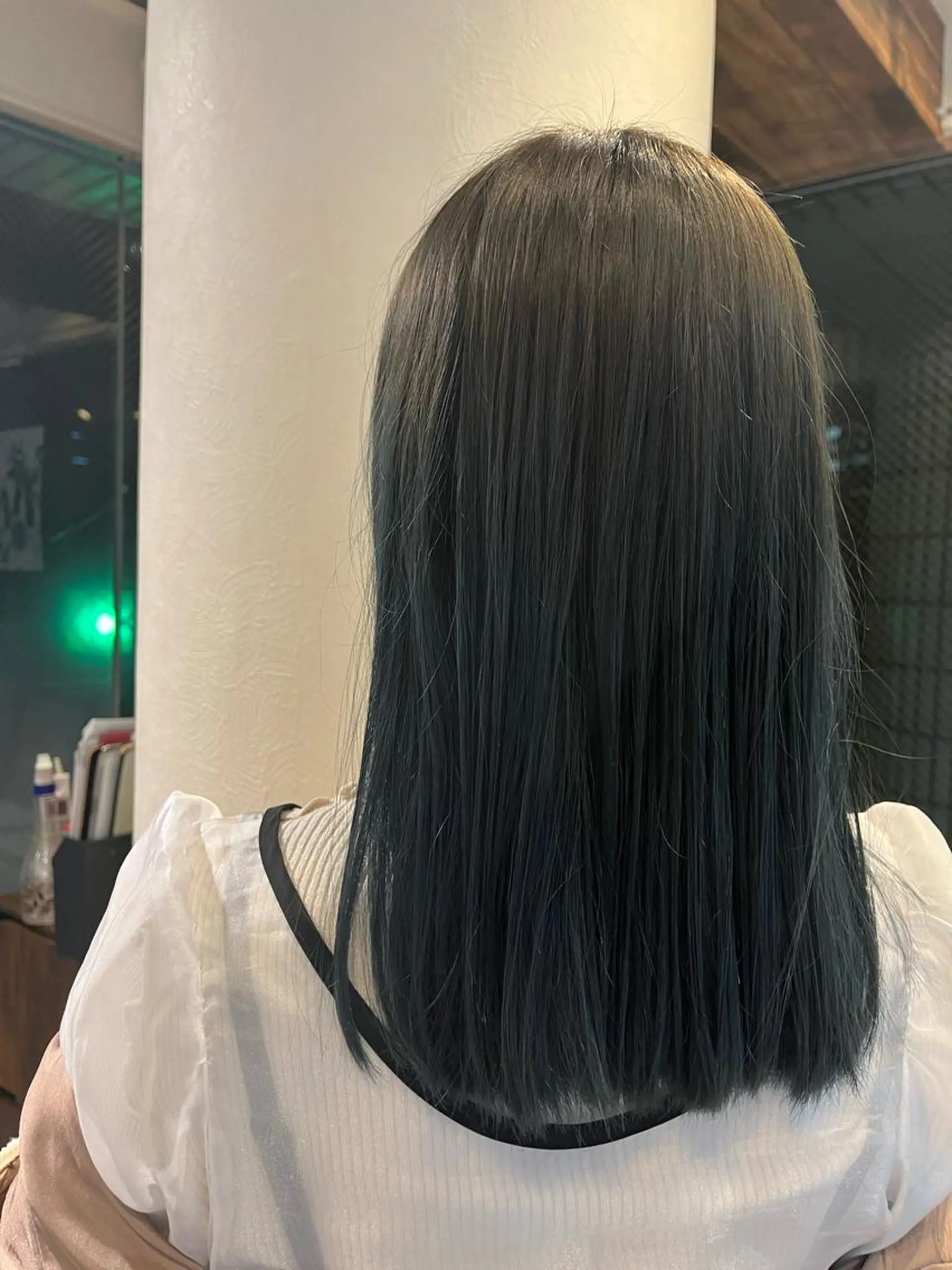 カラー キンサダ ワンリダ‪のヘアスタイル