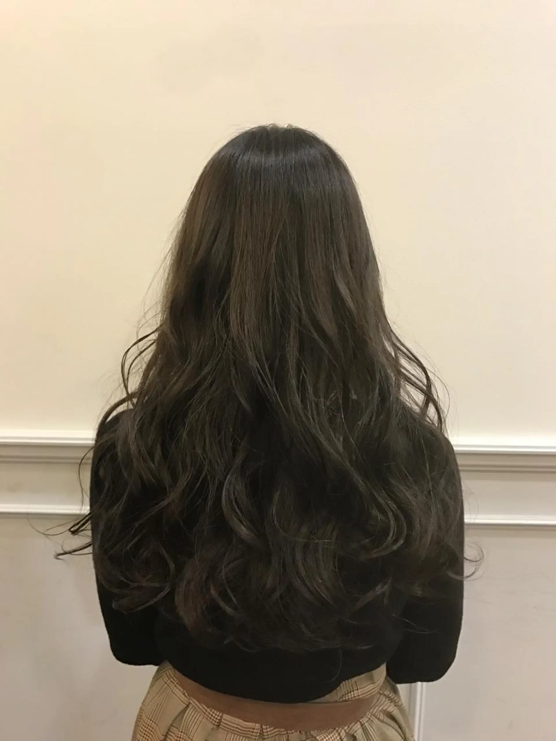 ロング カラー ブラウンカラー グレージュ ひろせ かなのヘアスタイル