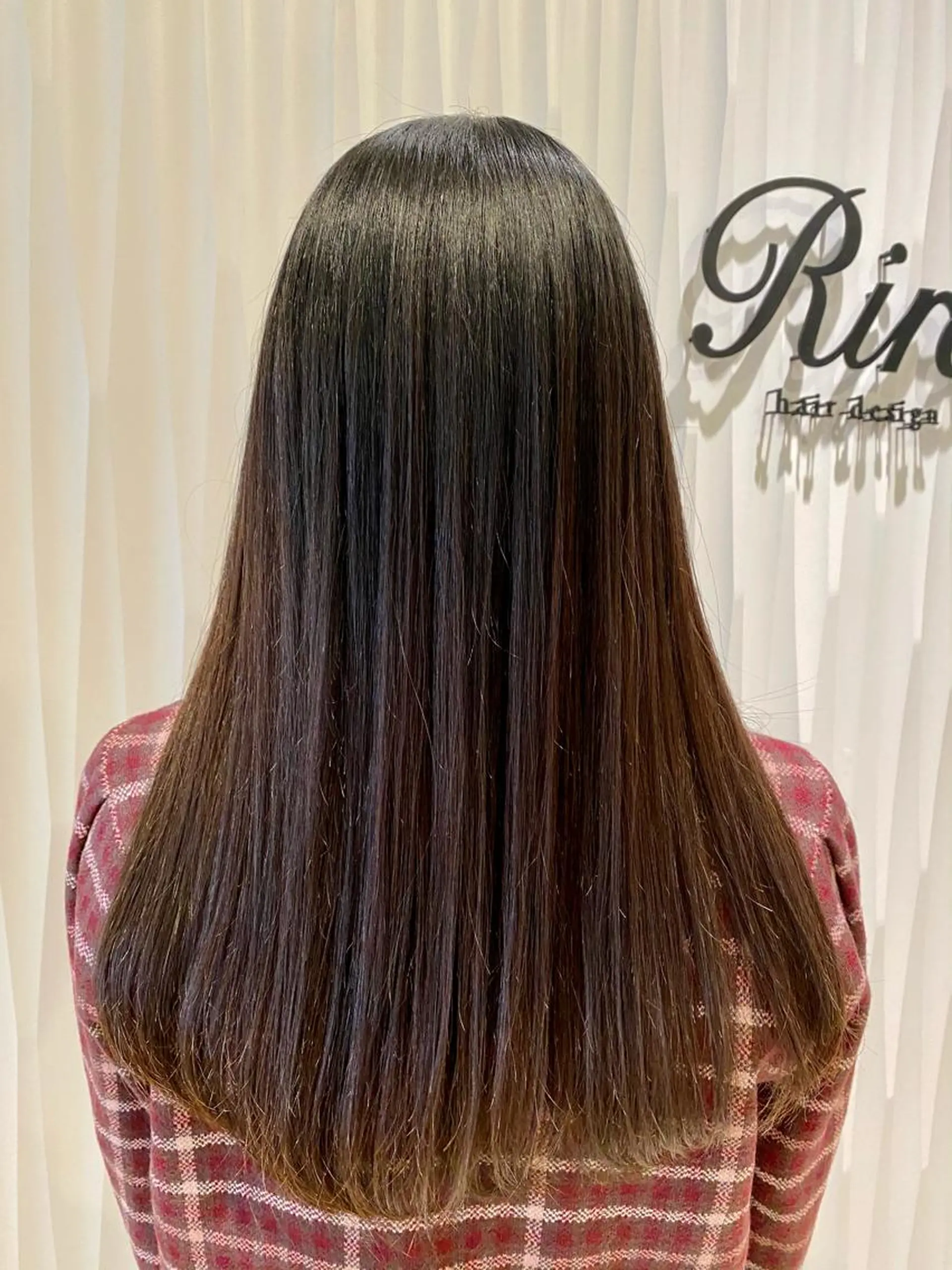 セミロング 大倉 未波のヘアスタイル