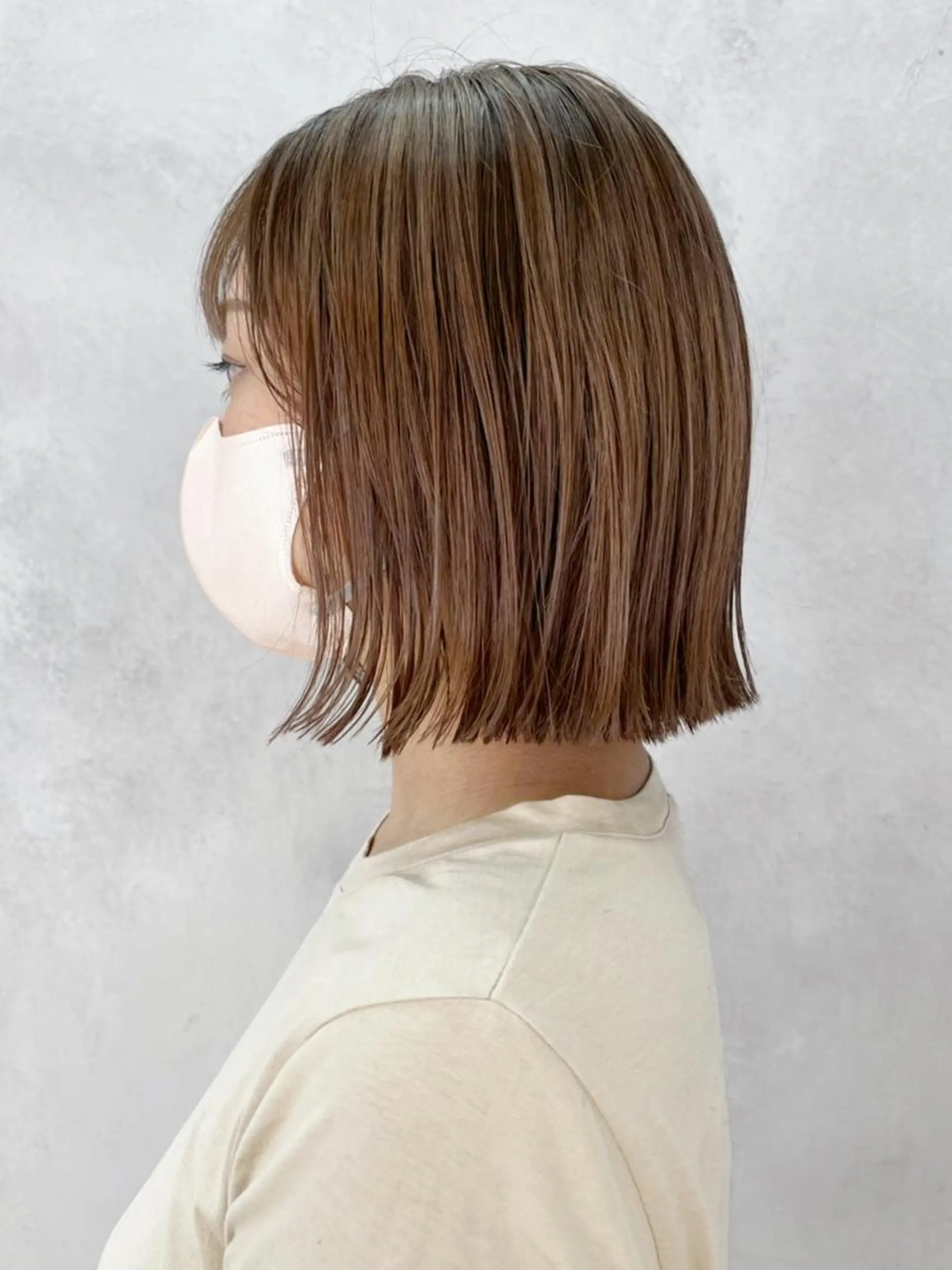 ミディアム パーマ カラー ヘアアレンジ 切りっぱなしボブ ベージュカラー ボブ ITbyALBUM 八王子店のヘアスタイル