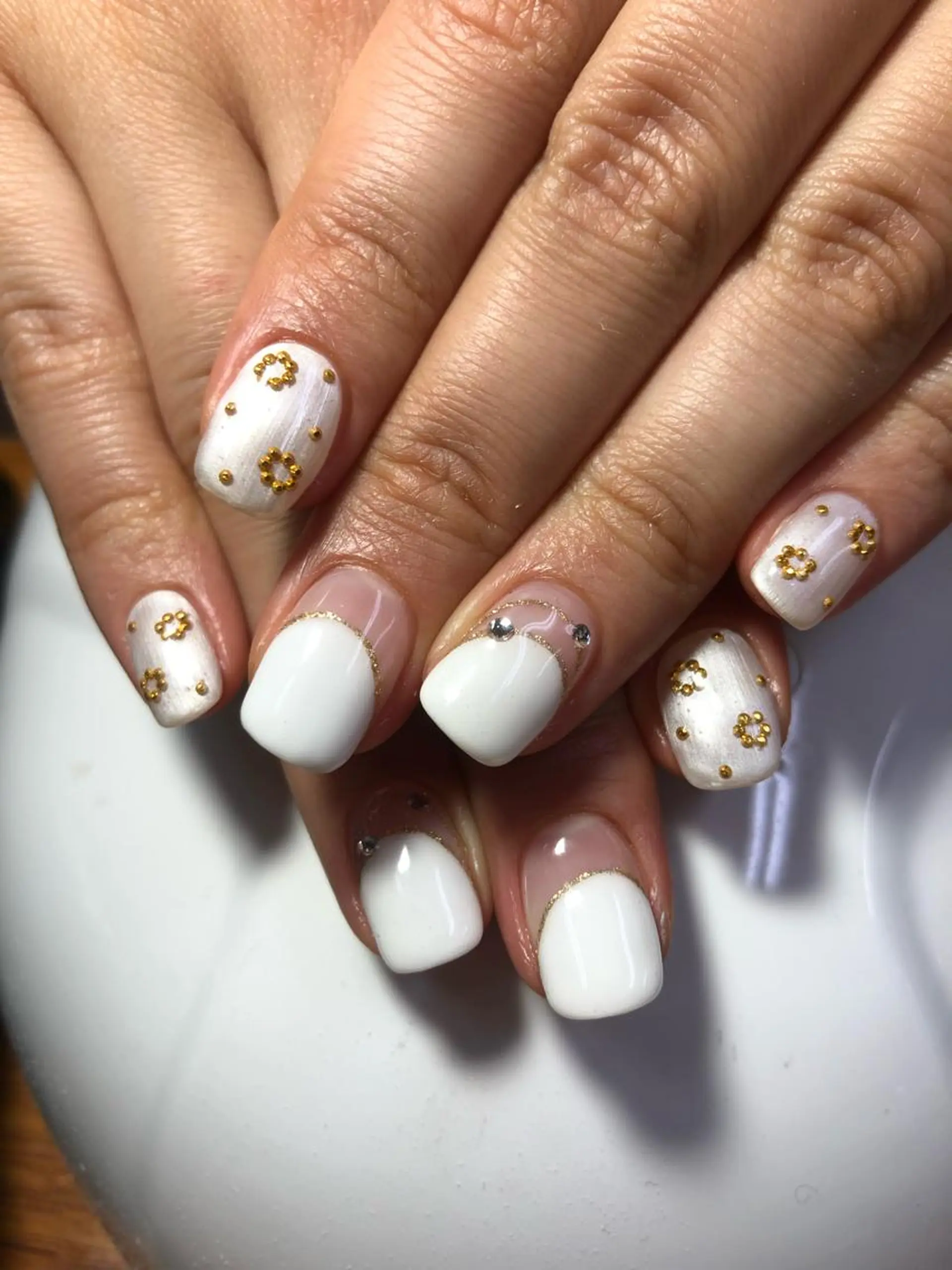 ネイル アートネイル フレンチネイル ストーンネイル MaHaRo所属・S HARUKAのネイルデザイン