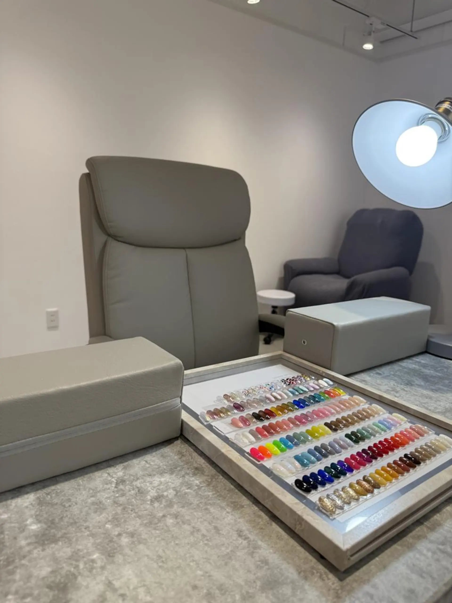 ネイル nailsalon eluaのネイルデザイン