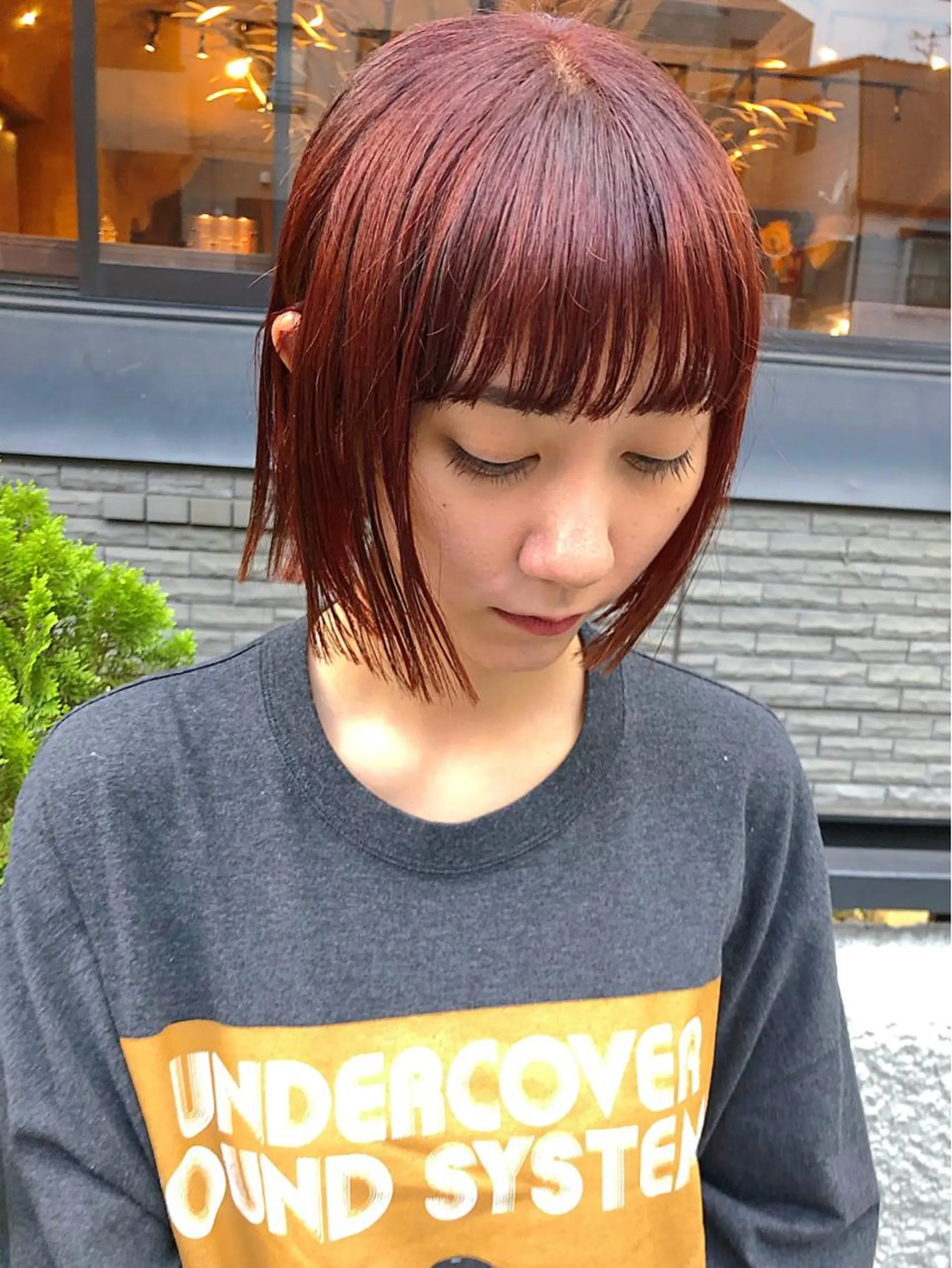 ショート カラー 切りっぱなしボブ オレンジ ボブ ヘアカラー トリートメント SALOWIN所属・ブリーチ✨ ボブ✨レイヤーのヘアスタイル