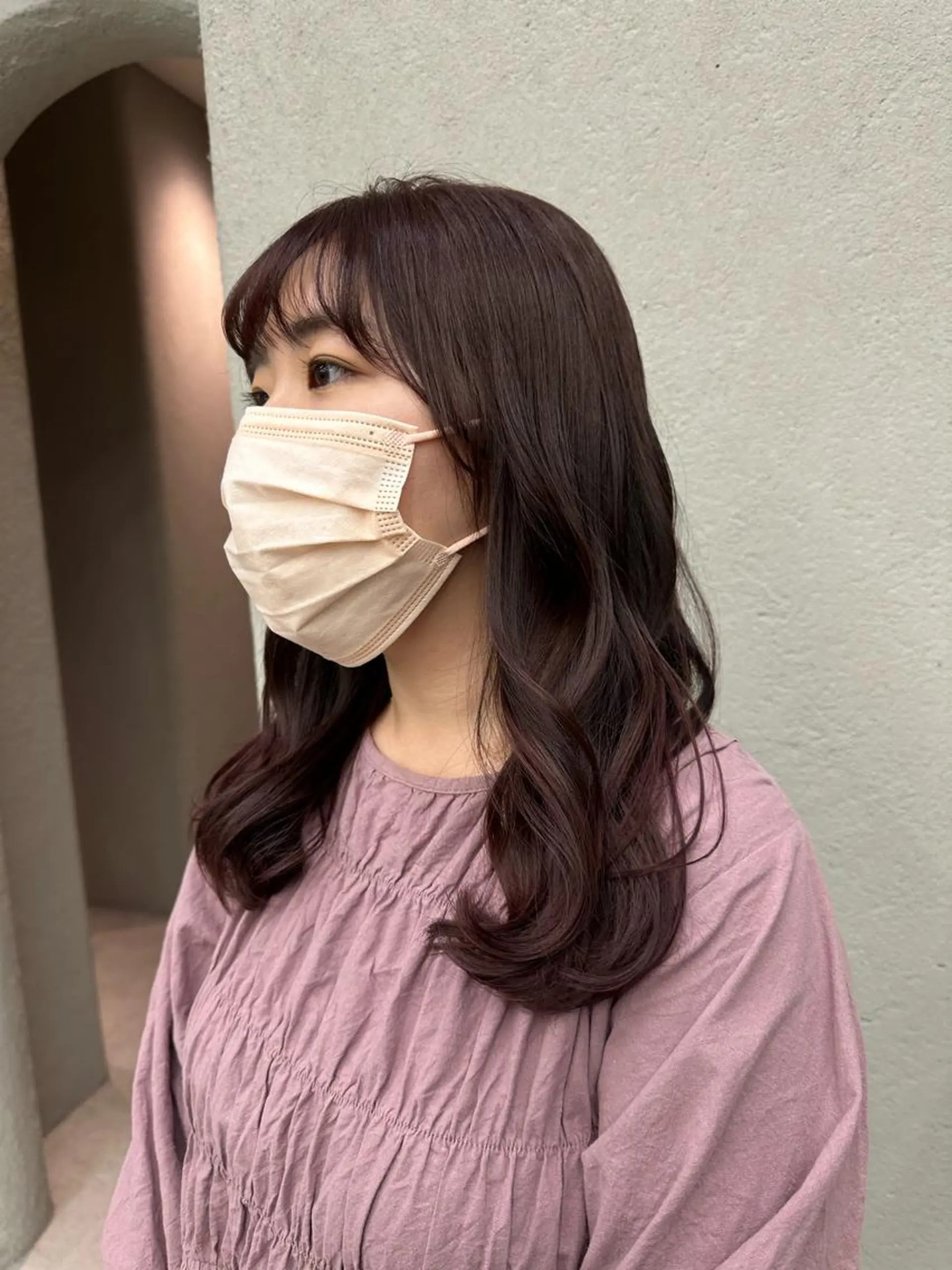 ロング カラー グレージュ ピンクカラー ヘアカラー 💍透明感💍 上岡夕理香のヘアスタイル