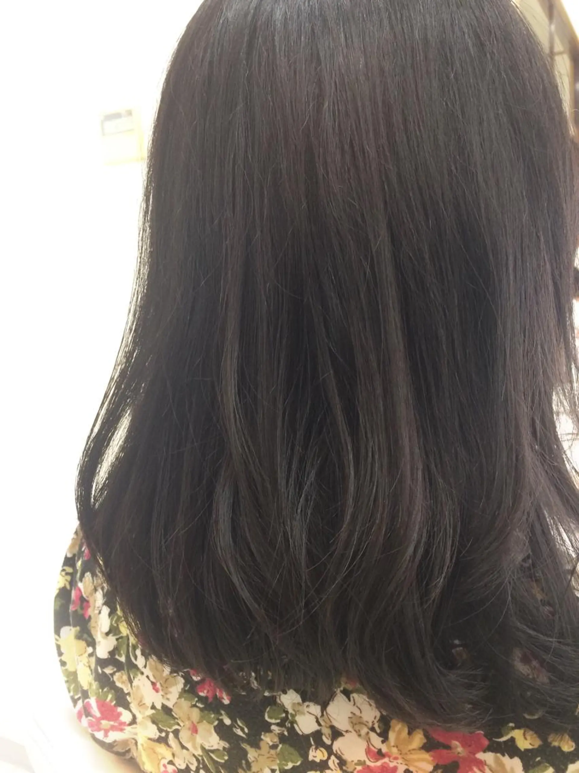 セミロング いけだ ゆうのヘアスタイル