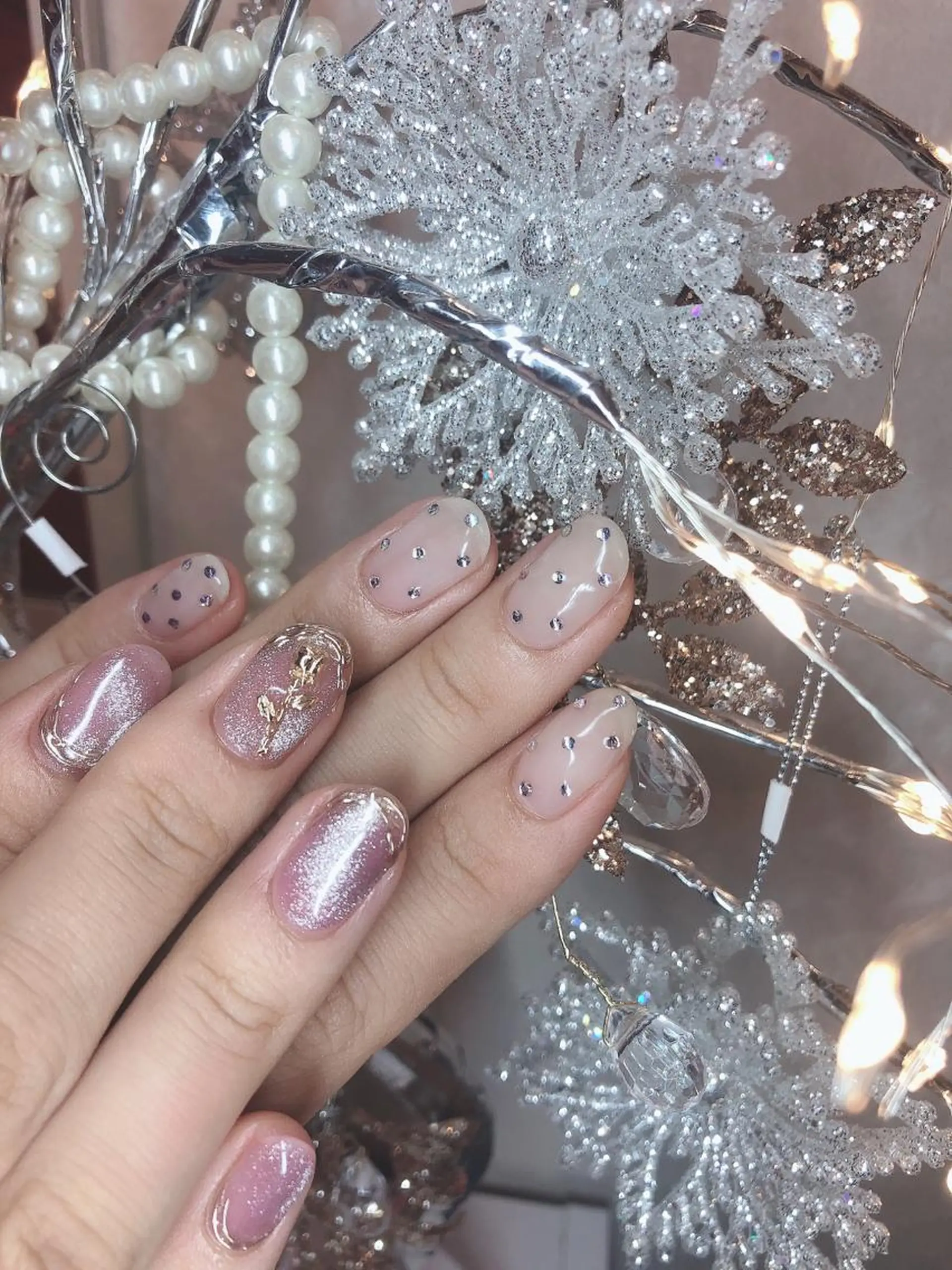 ミディアム ネイル 長さ出し専門 nynaのネイルデザイン