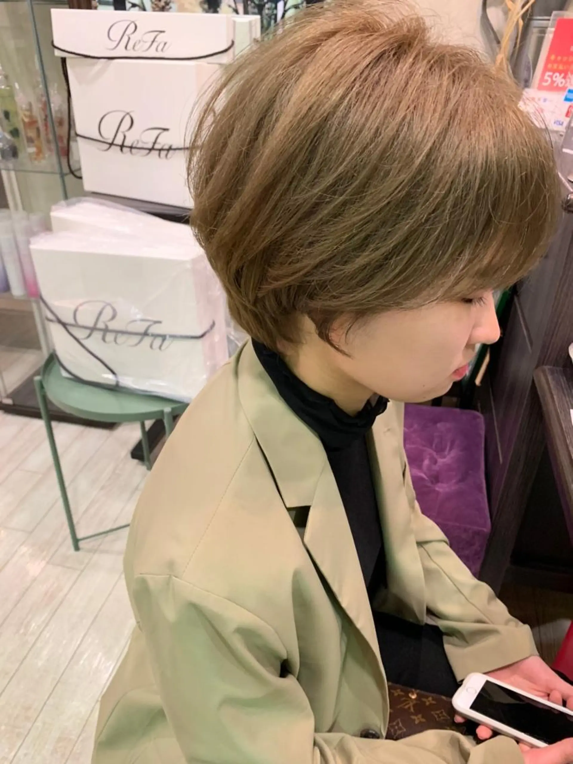 ショート カラー 透明感カラー ボブ 髪質改善 レイヤーカット 似合わせカット ヘアカラー トリートメント お悩み改善カット 太田皓大のヘアスタイル