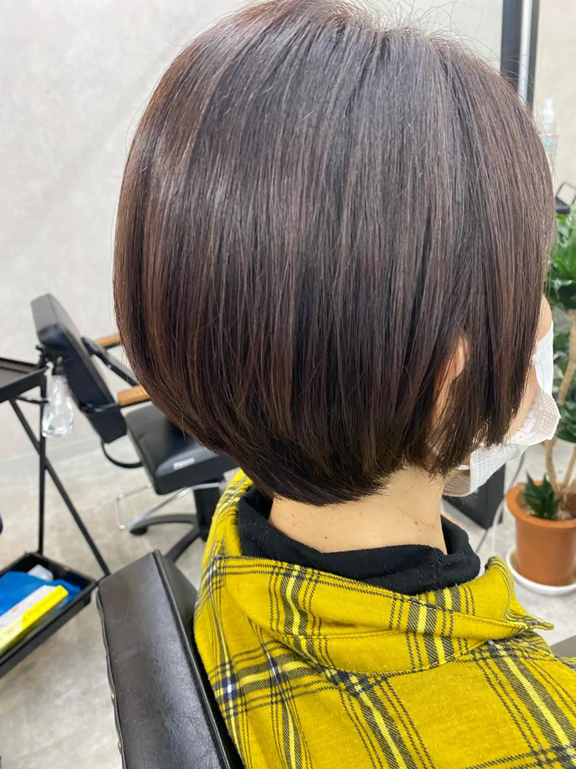 ショート カラー くせ毛 髪質改善 tetote天王寺店所属・SHOTA 大人ショートのヘアスタイル