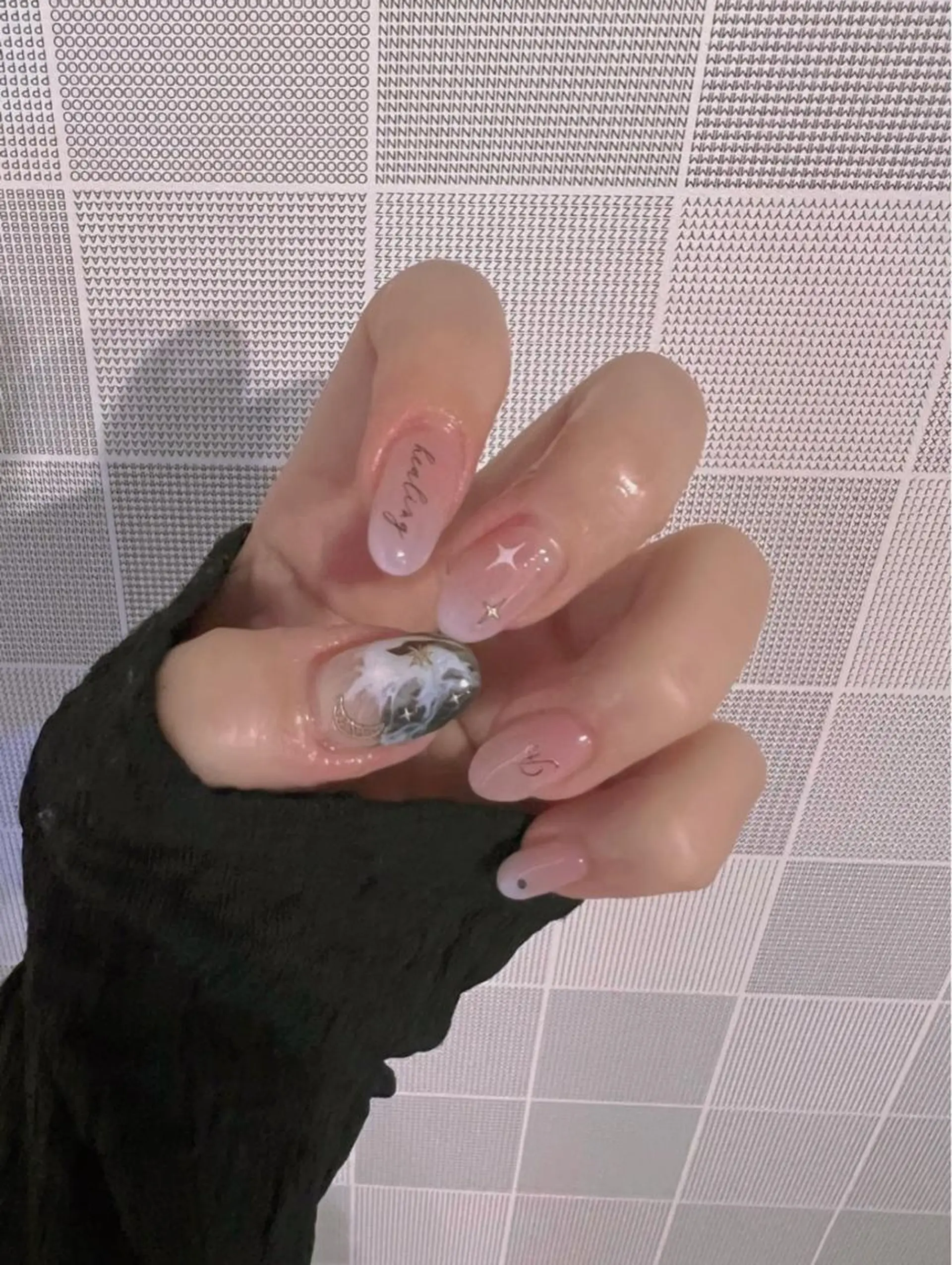 ネイル Lua.nail所属・🫧Lua.nail 🍒emuのネイルデザイン