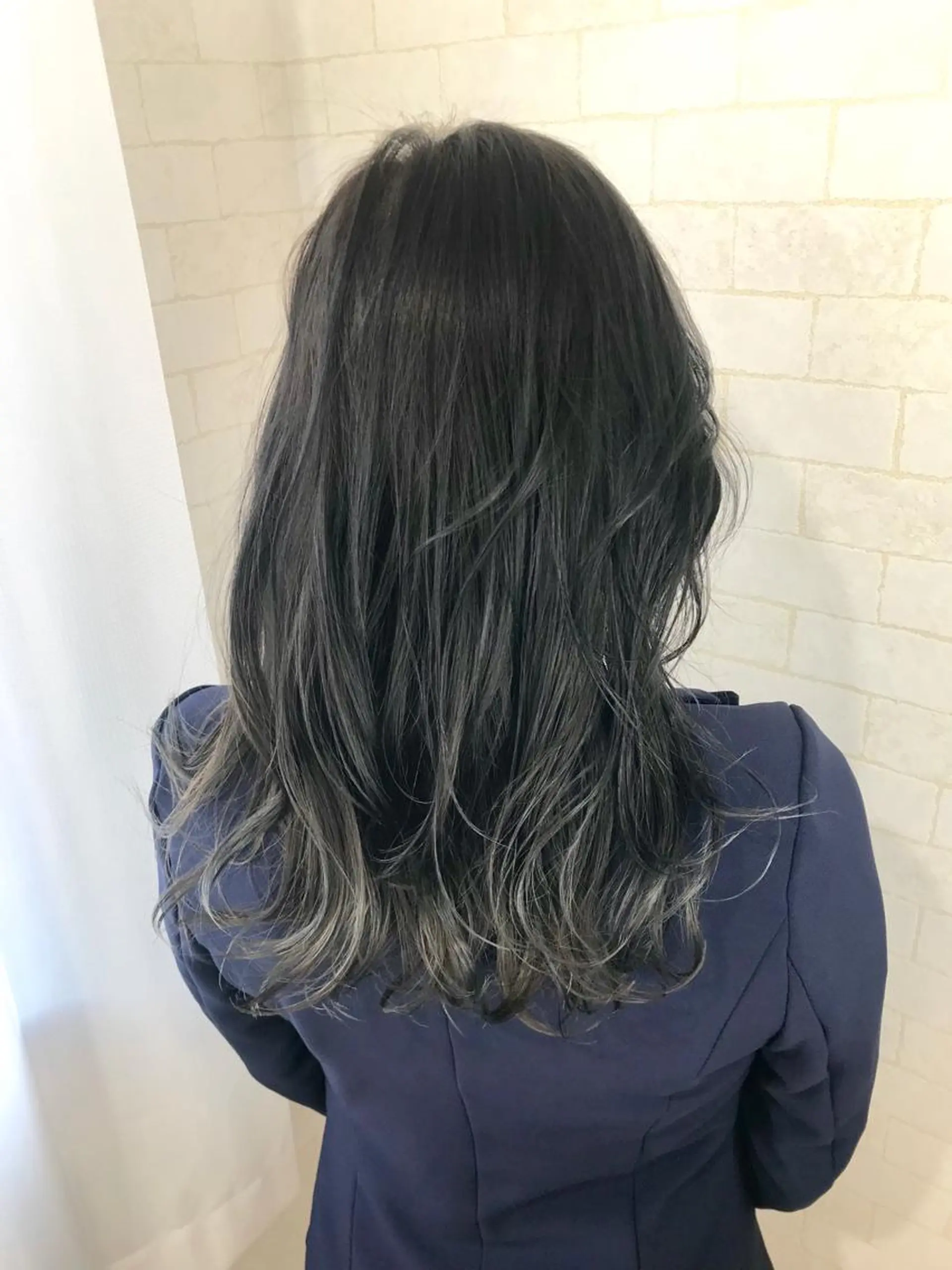 ロング カラー 神野 雅樹のヘアスタイル