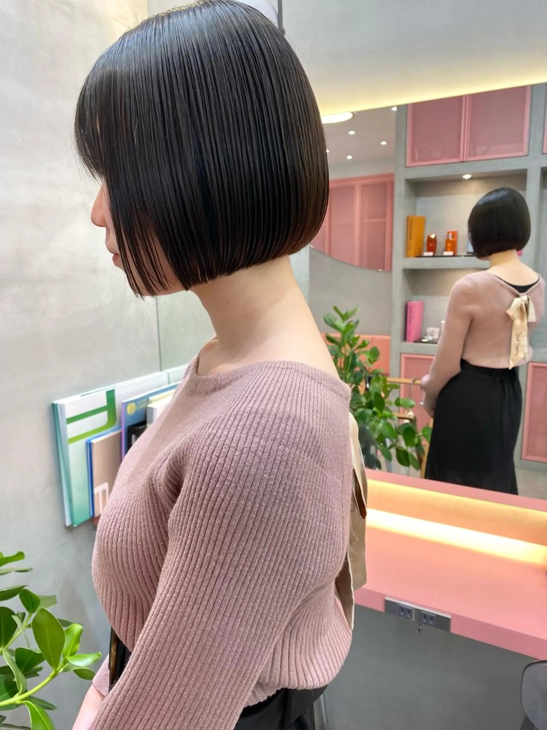 ミディアム カラー カット ヘアカラー トリートメント 韓国ヘア/レイヤー/ 縮毛矯正🫧伊勢のヘアスタイル