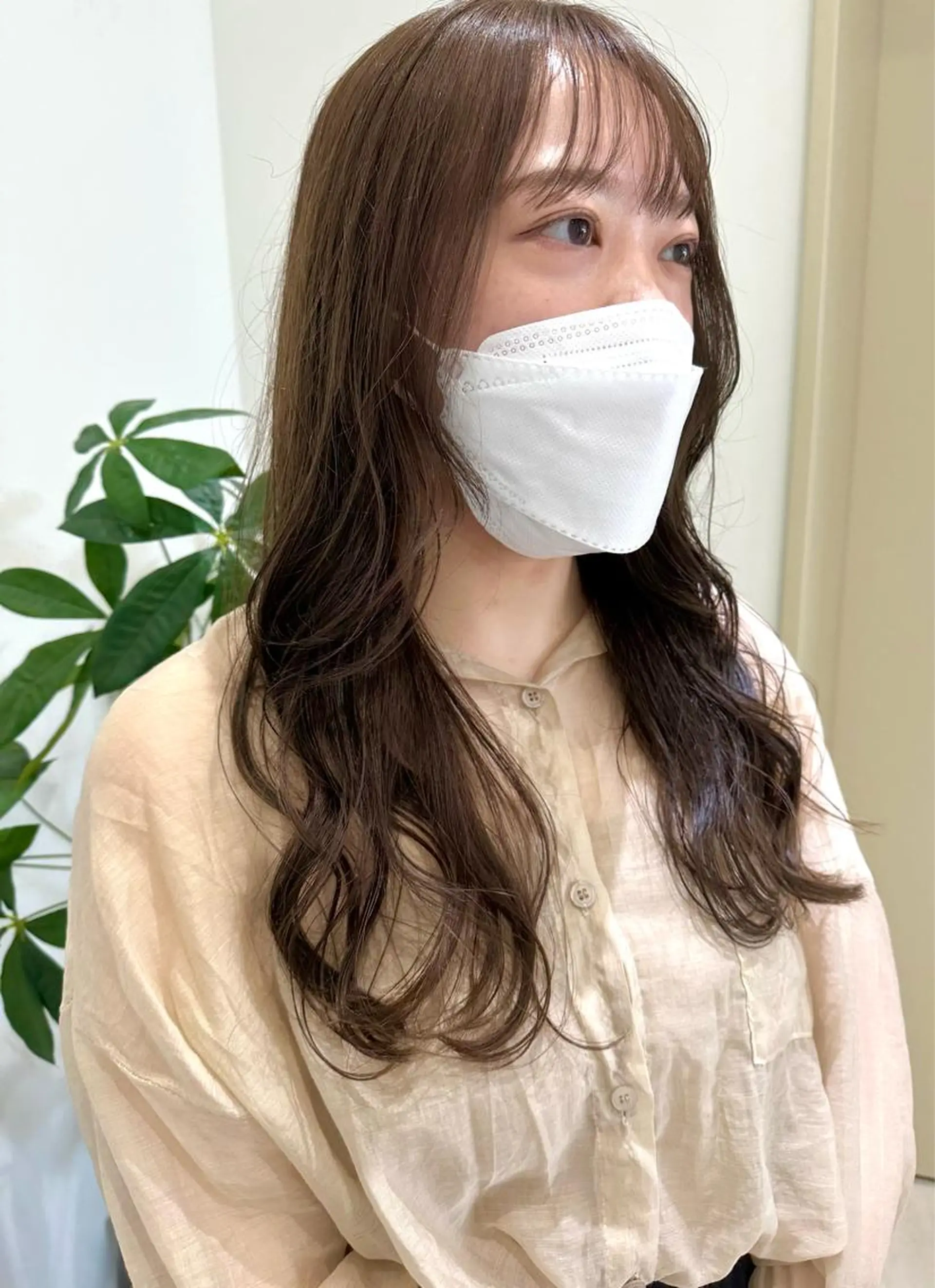 ロング カラー ベージュカラー オリーブベージュ ロング カット ヘアカラー トリートメント レイヤー/ボブ/ 顔周り/yukinaのヘアスタイル