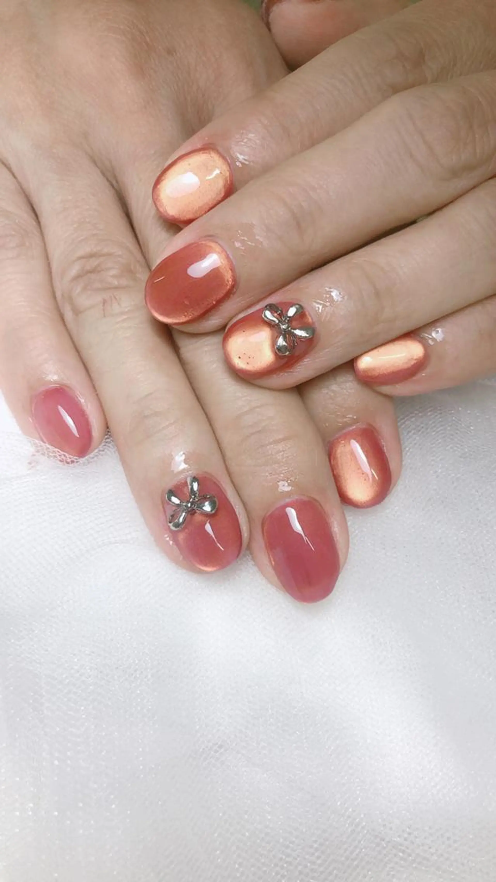 ネイル ハンドネイル LR.ONE リナのネイルデザイン