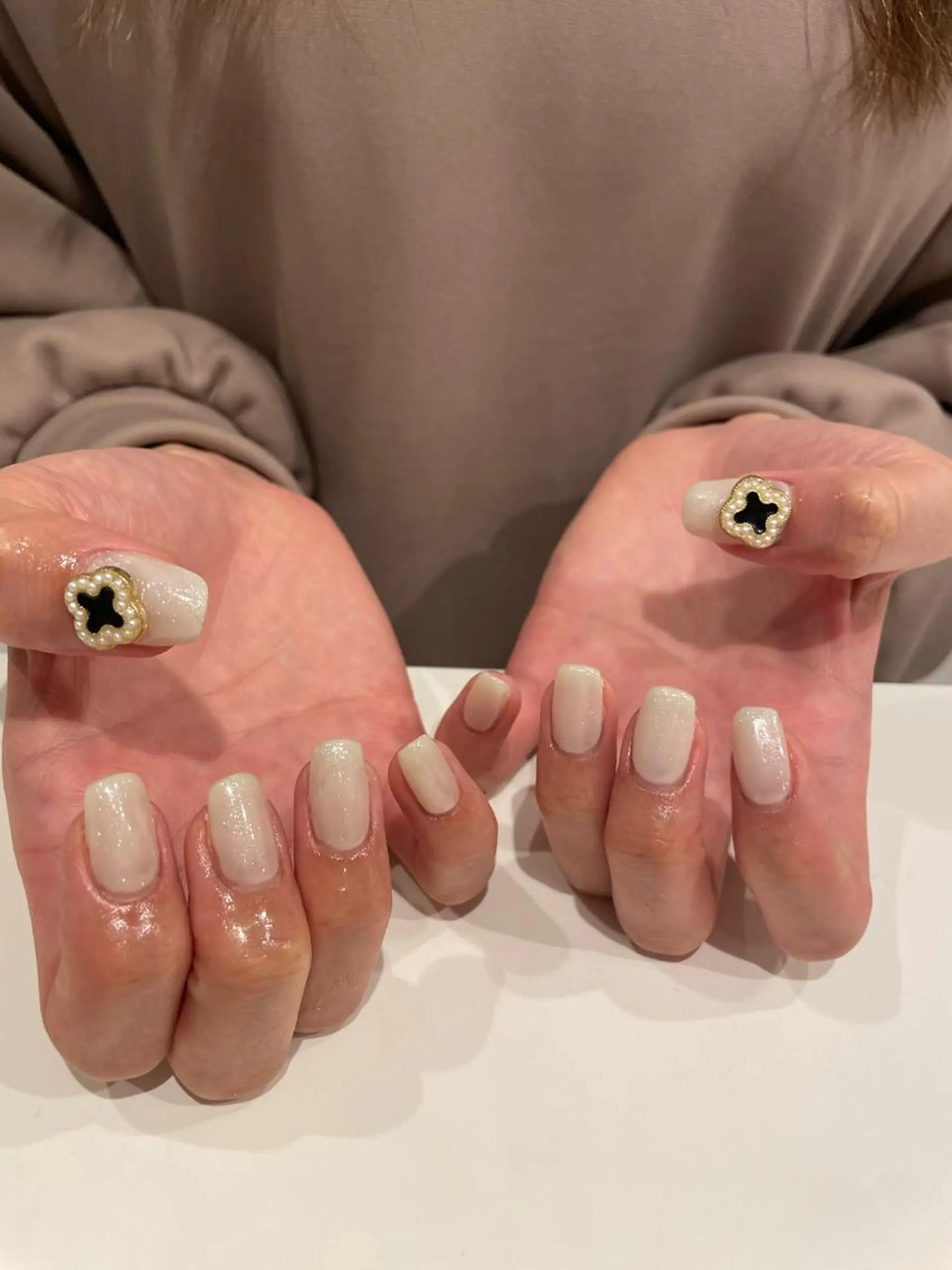 ネイル 束感まつ毛/ネイル/ LED♥KIRARAのマツエク・マツパデザイン