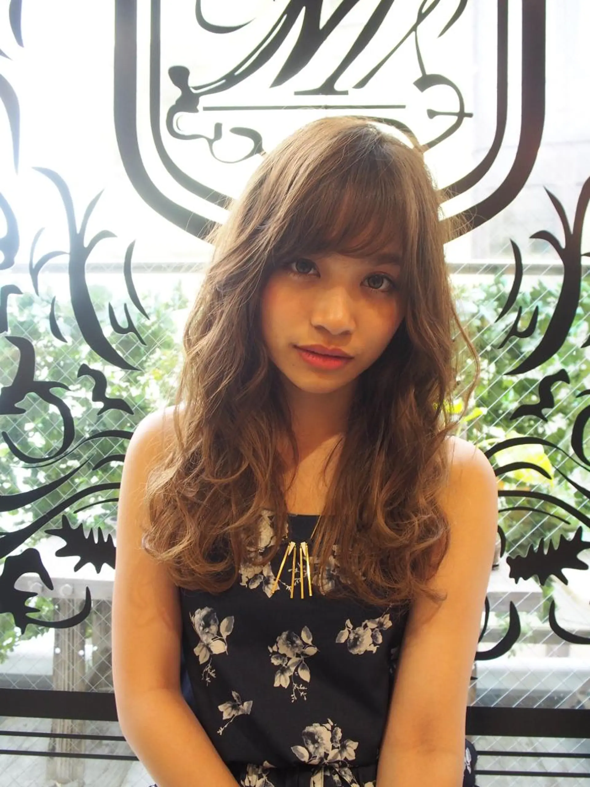 セミロング カラー パーマ ベージュカラー ブリーチ 🌈髪質改善💕 縮毛矯正✨青木まで✨のヘアスタイル