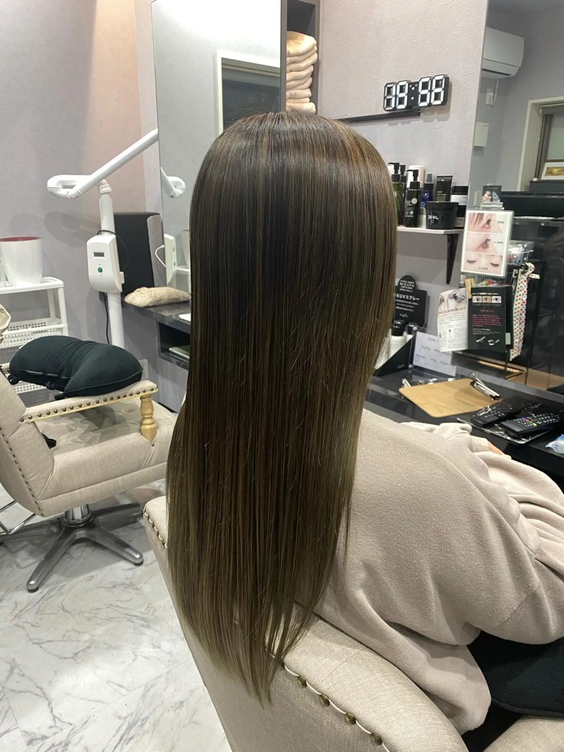 ロング ヘアカラー トリートメント FAVORE 【ファヴォーレ】のヘアスタイル