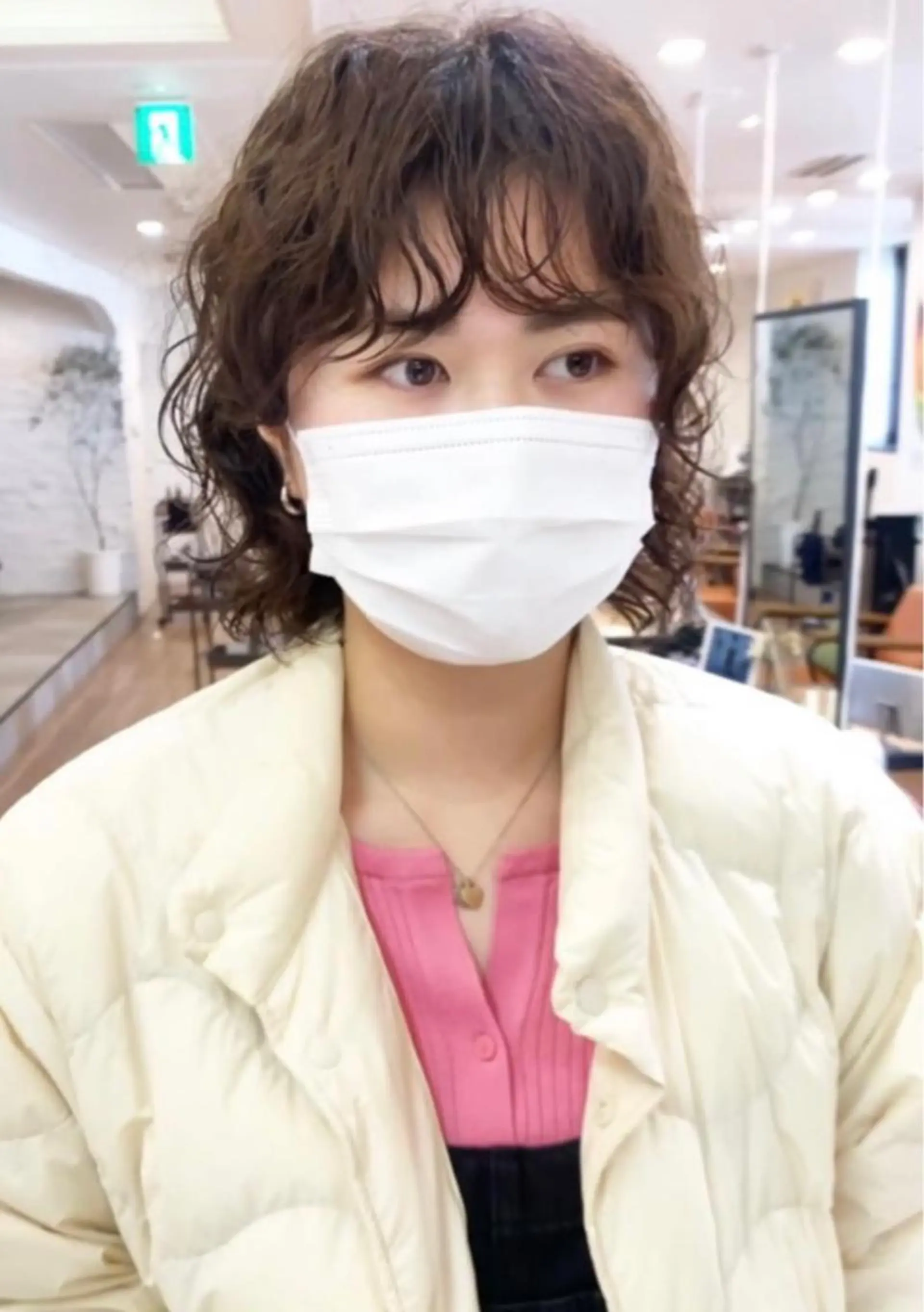 ミディアム 古沢 新のヘアスタイル