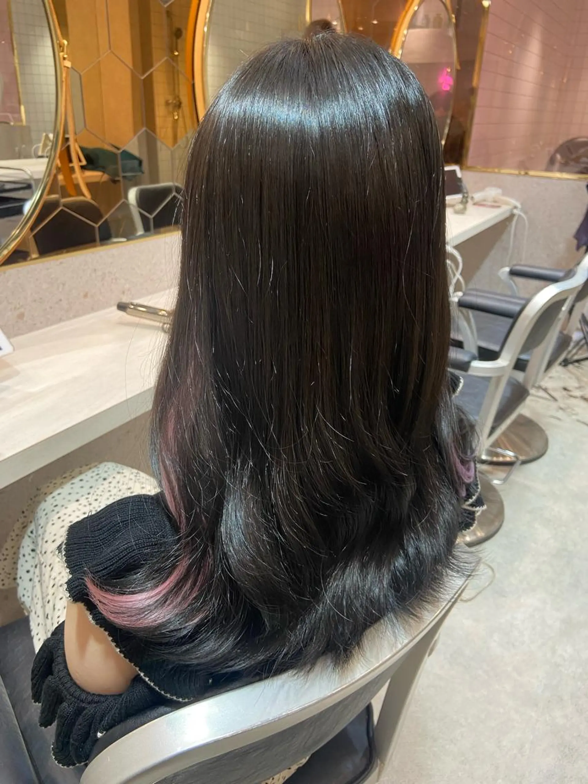 ロング シールエクステ くびれヘア エクステ 顔周りカット 韓国風ヘア 新宿/韓国ヘア 中明度カラー/かやのヘアスタイル