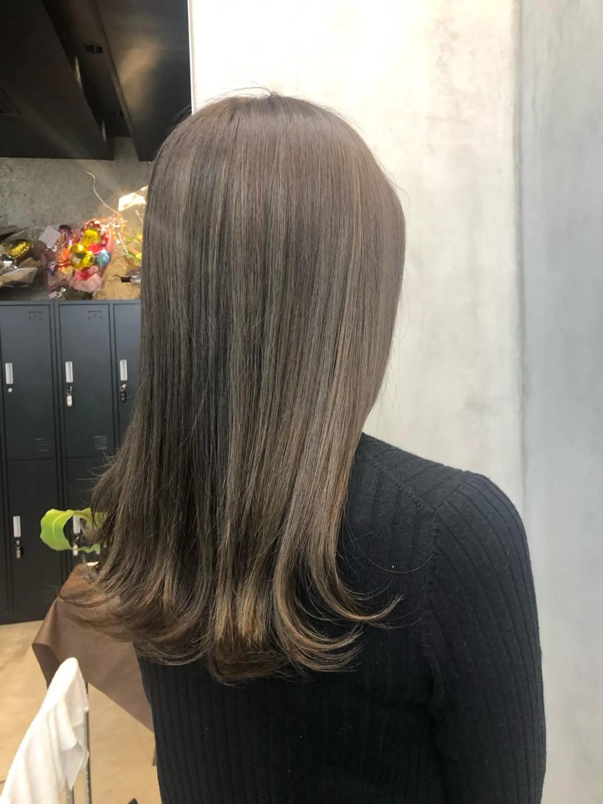 カラー 🫧艶髪/ブリーチ 🐳honami🫧のヘアスタイル