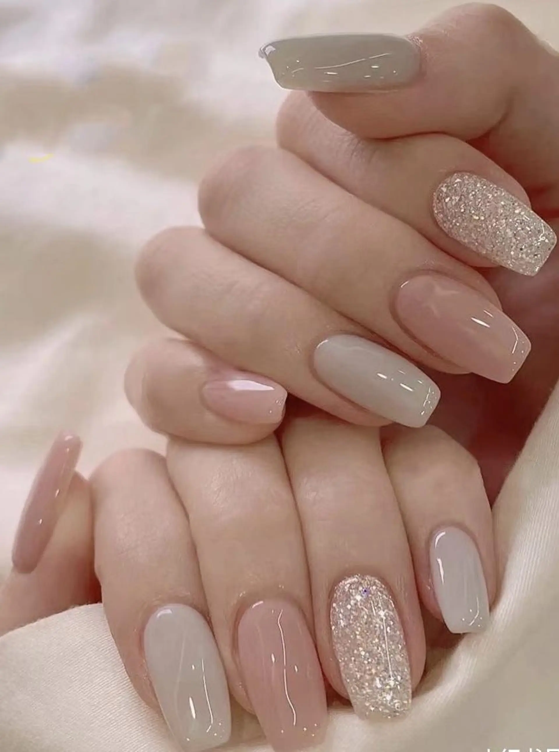 ネイル AB マツエクネイルサロンのネイルデザイン