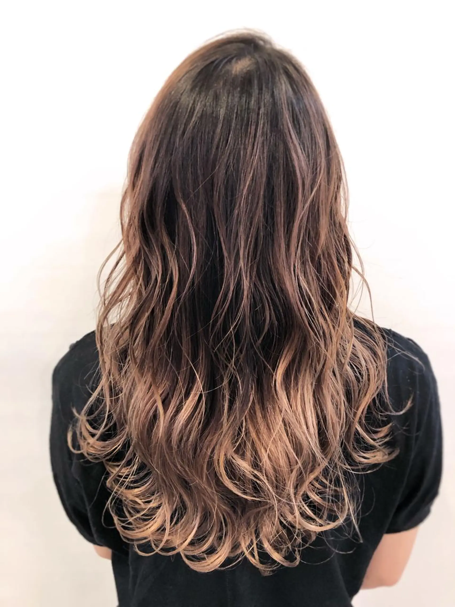 ロング カット ヘアカラー トリートメント noa.所属・noa. 高橋タツヤのヘアスタイル