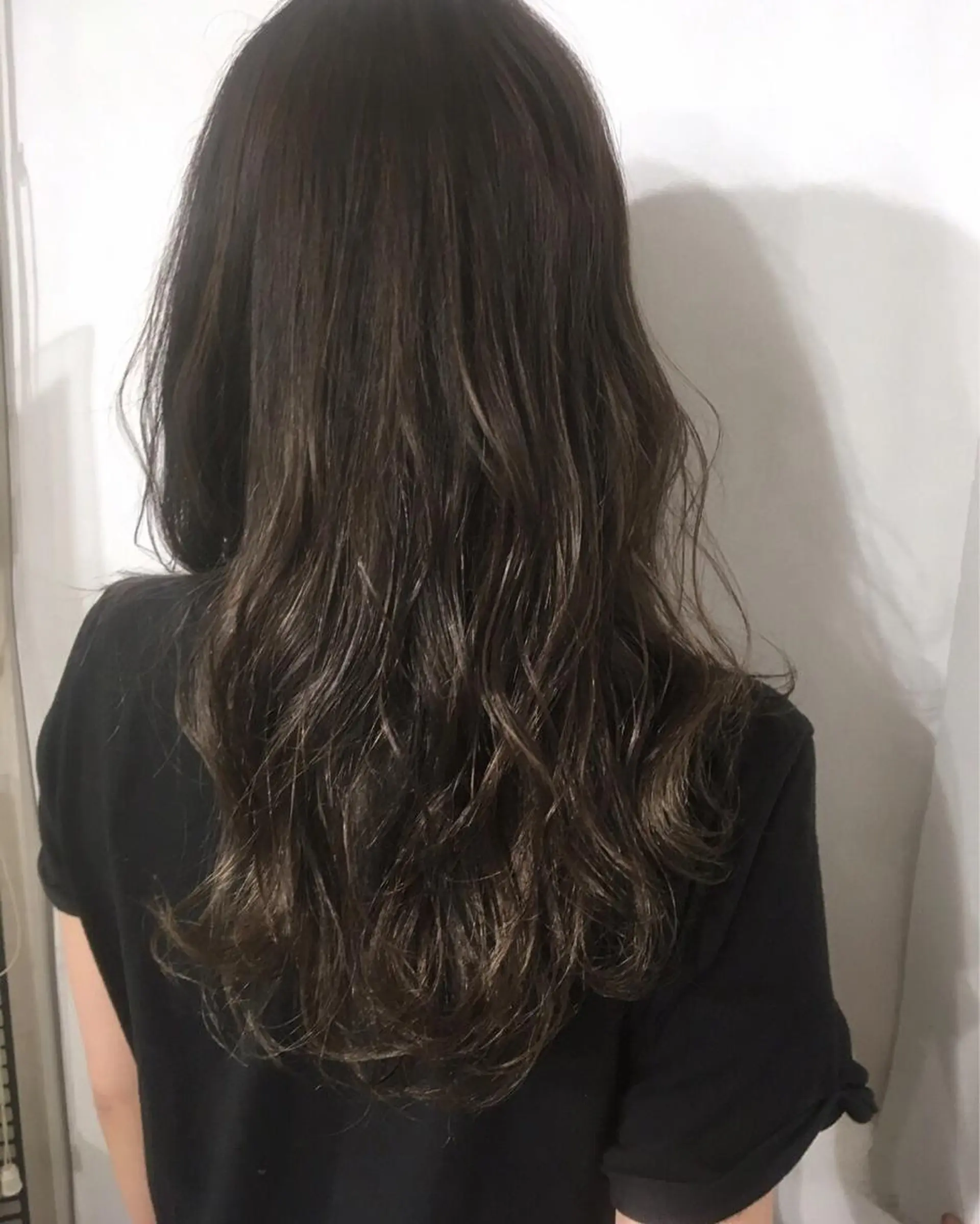 セミロング ハイライト レイヤーカット salowin JIYUGAOKA所属・マンツーマン半個室 tamuraのヘアスタイル