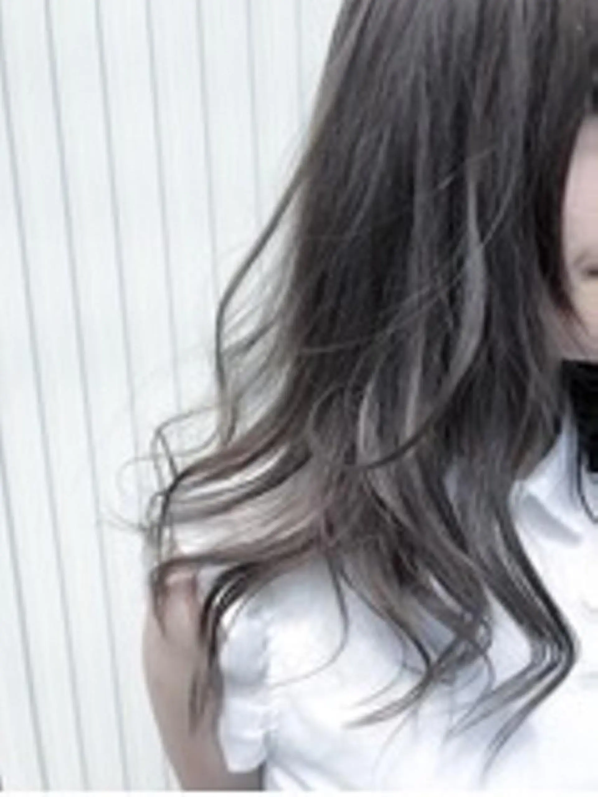 セミロング カラー ハイライトカラー ハイライト 牧野 恭平【★髪質改善★】のヘアスタイル