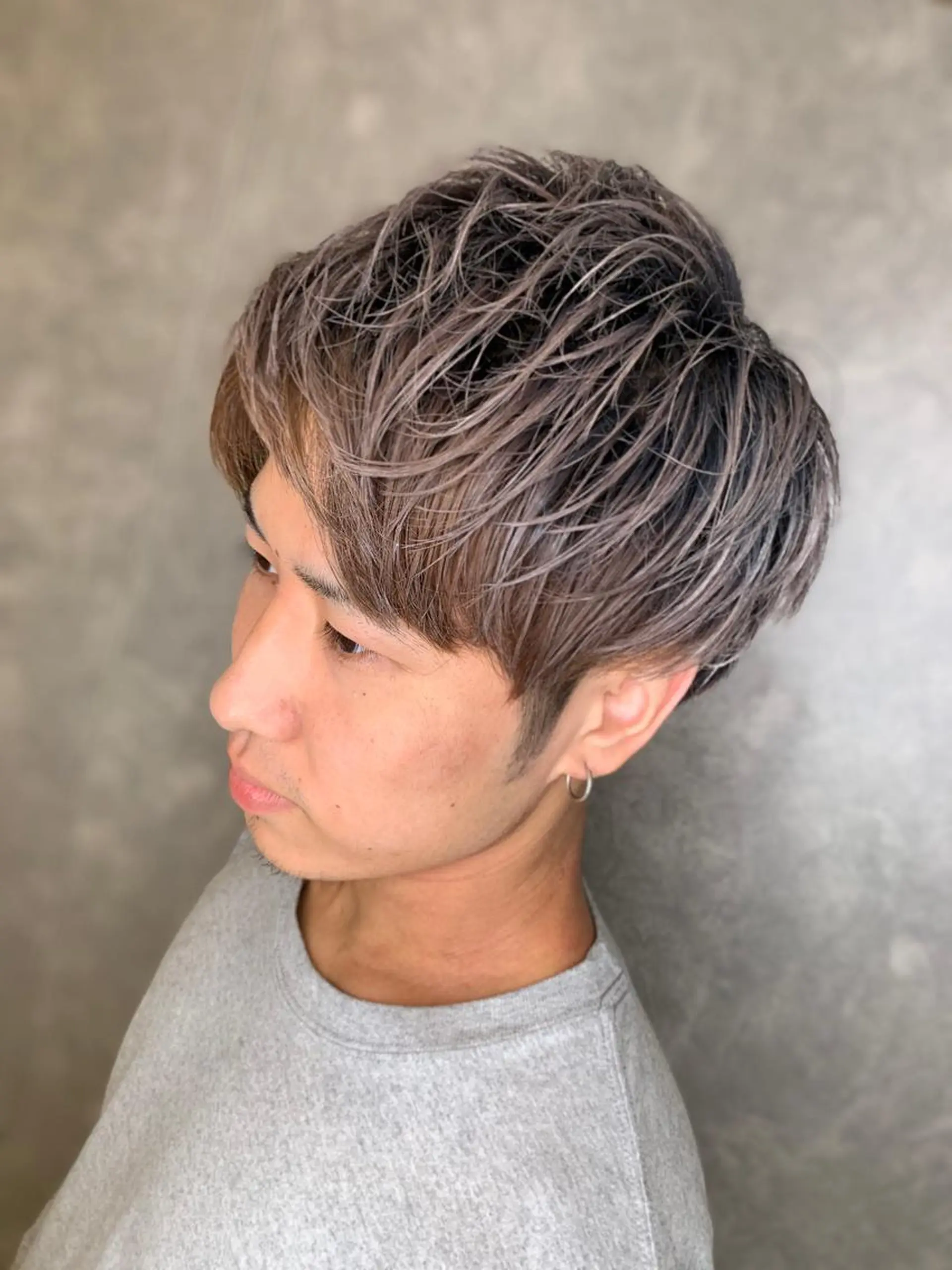 メンズ 吹田 駿 髪質改善縮毛矯正のヘアスタイル