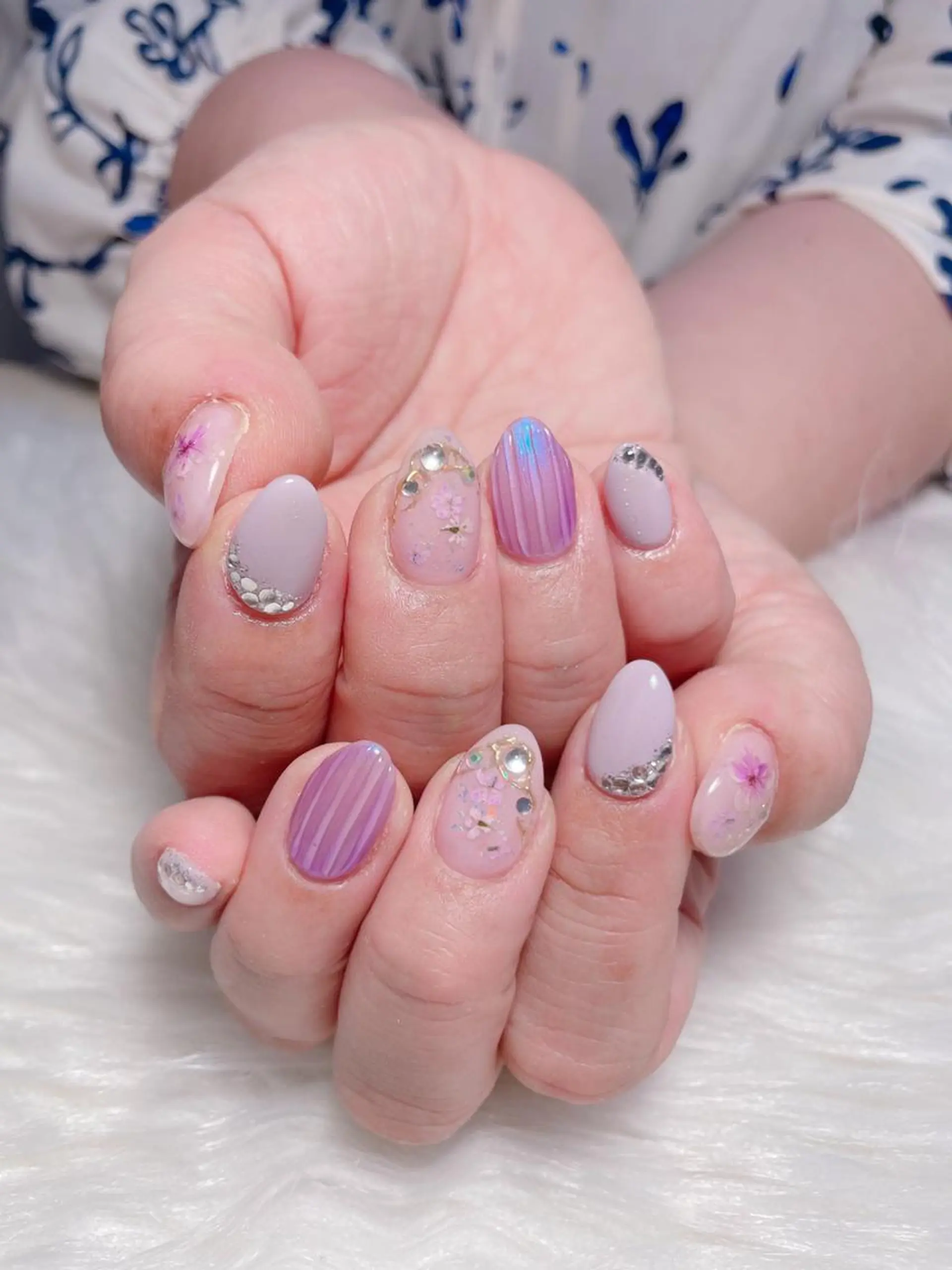 ネイル MiKi Nai池袋 長さだし得意のネイルデザイン