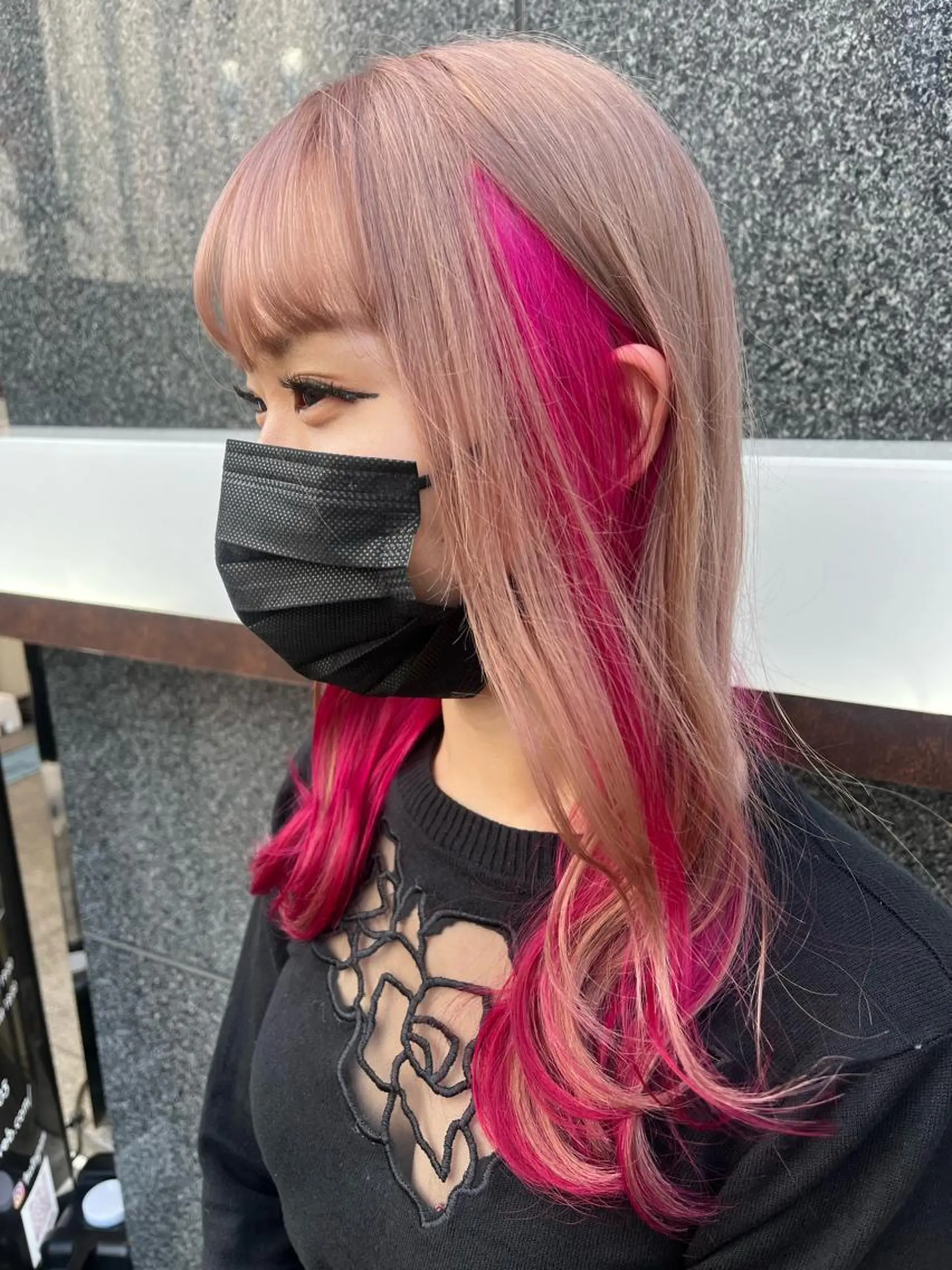 ロング カラー ピンクカラー カット ヘアカラー トリートメント ヘアセット 韓国/インナーカラー 🍑YUI🍑のヘアスタイル