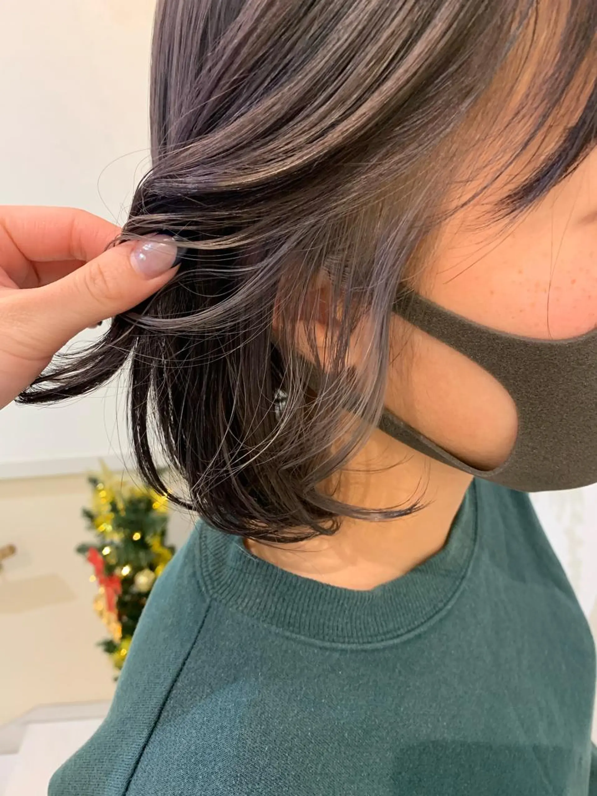 ミディアム カラー シルバー 透けるbrown カラー🎗♡yukaのヘアスタイル