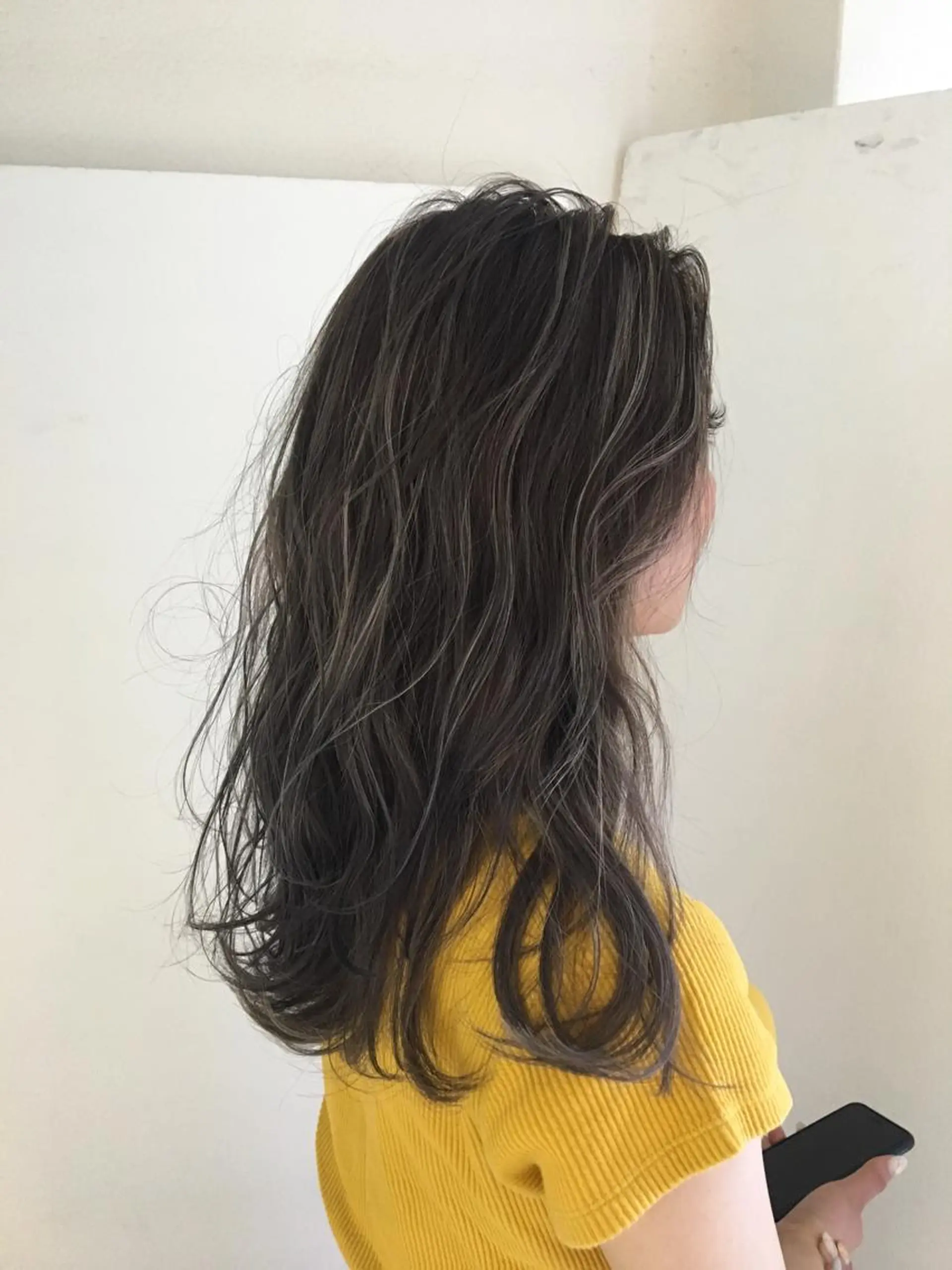 ロング カラー 渡辺 健太のヘアスタイル