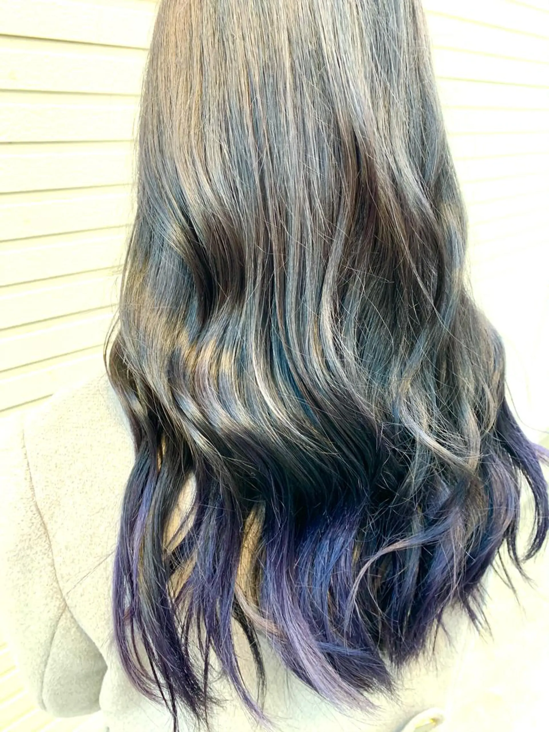 ロング YAMADA KAITOのヘアスタイル