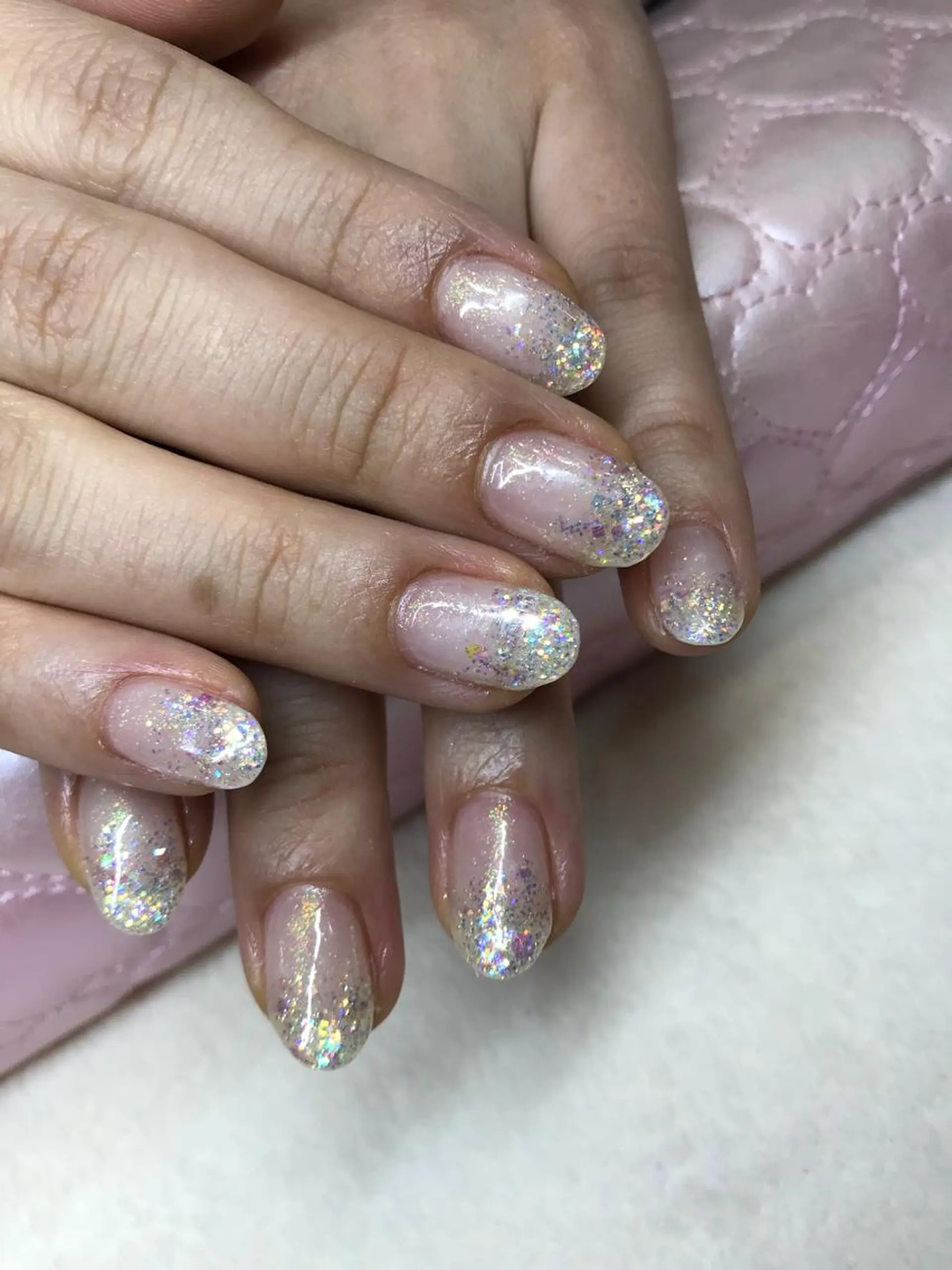 ネイル グラデーション ラメ(グリッター) ラメグラデーション ガールネイルサロン所属・ガール ネイルサロンのネイルデザイン