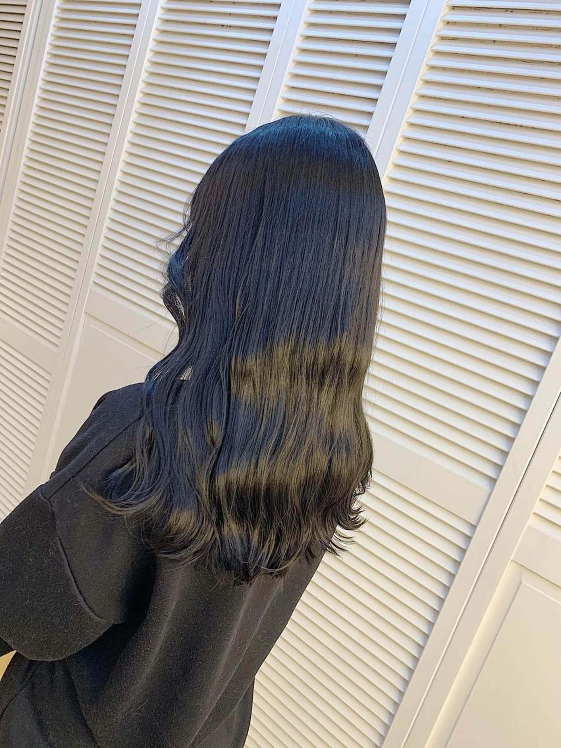 セミロング カラー 透明感カラー ネイビーカラー GO TODAY SHAiRE SALON 町田店所属・🫧大森 知夏🫧のヘアスタイル