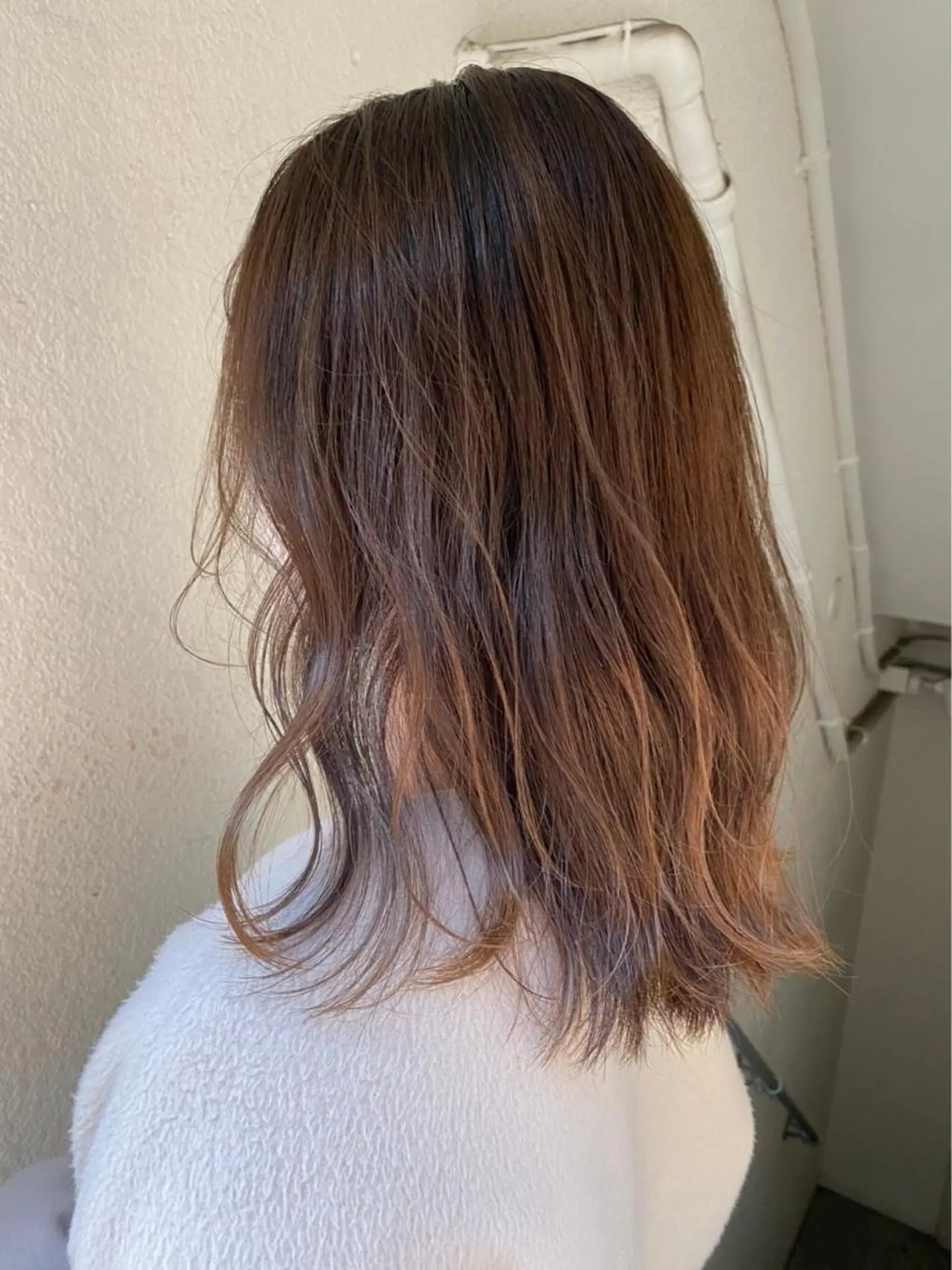 セミロング カラー ベージュカラー ブリーチ イルミナカラー ブリーチなしカラー ヘアカラー 小川 美奈のヘアスタイル