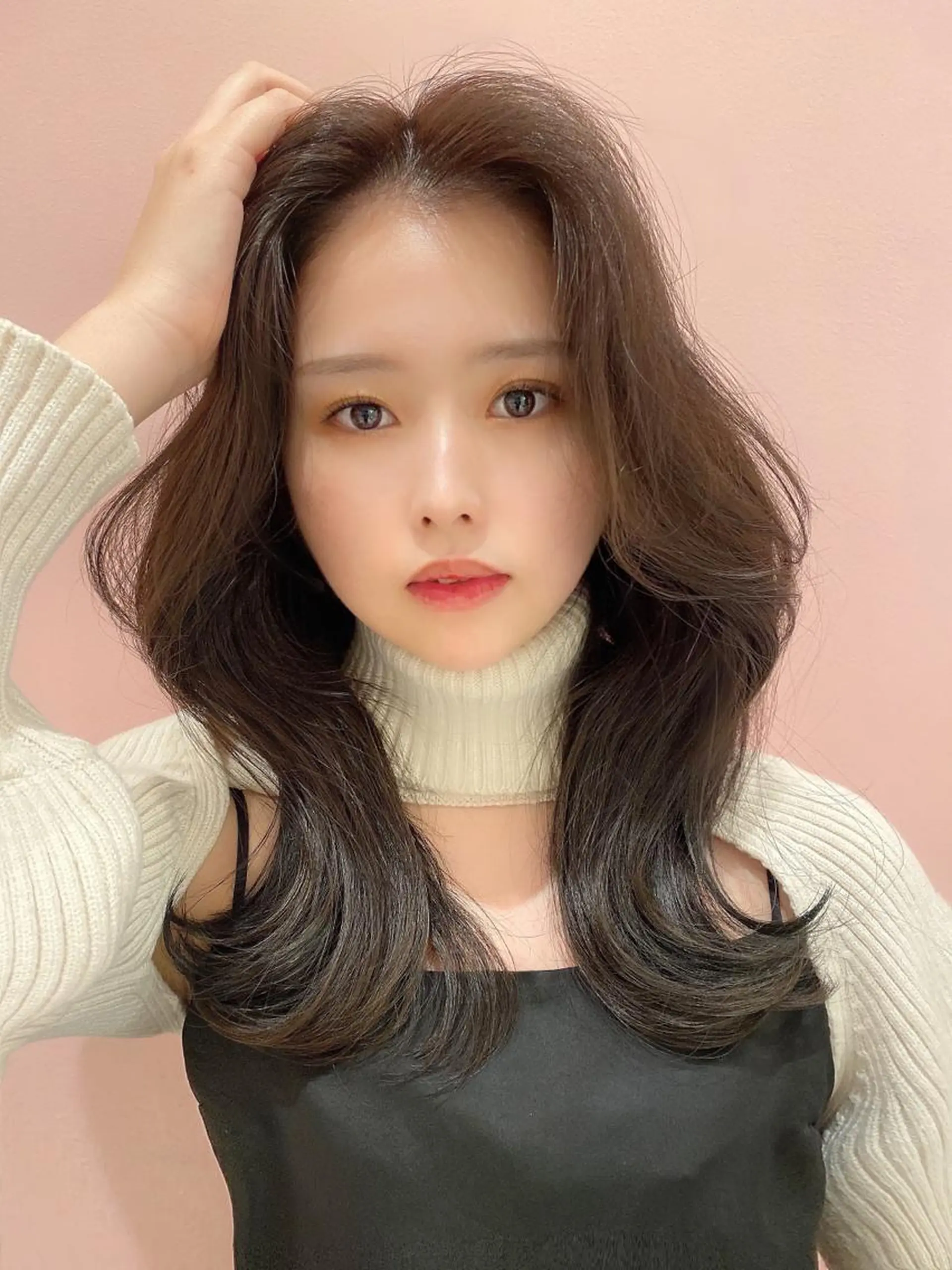 セミロング くびれヘア 韓国風ヘア 韓国ヘア🇰🇷髪質 改善たけるのヘアスタイル