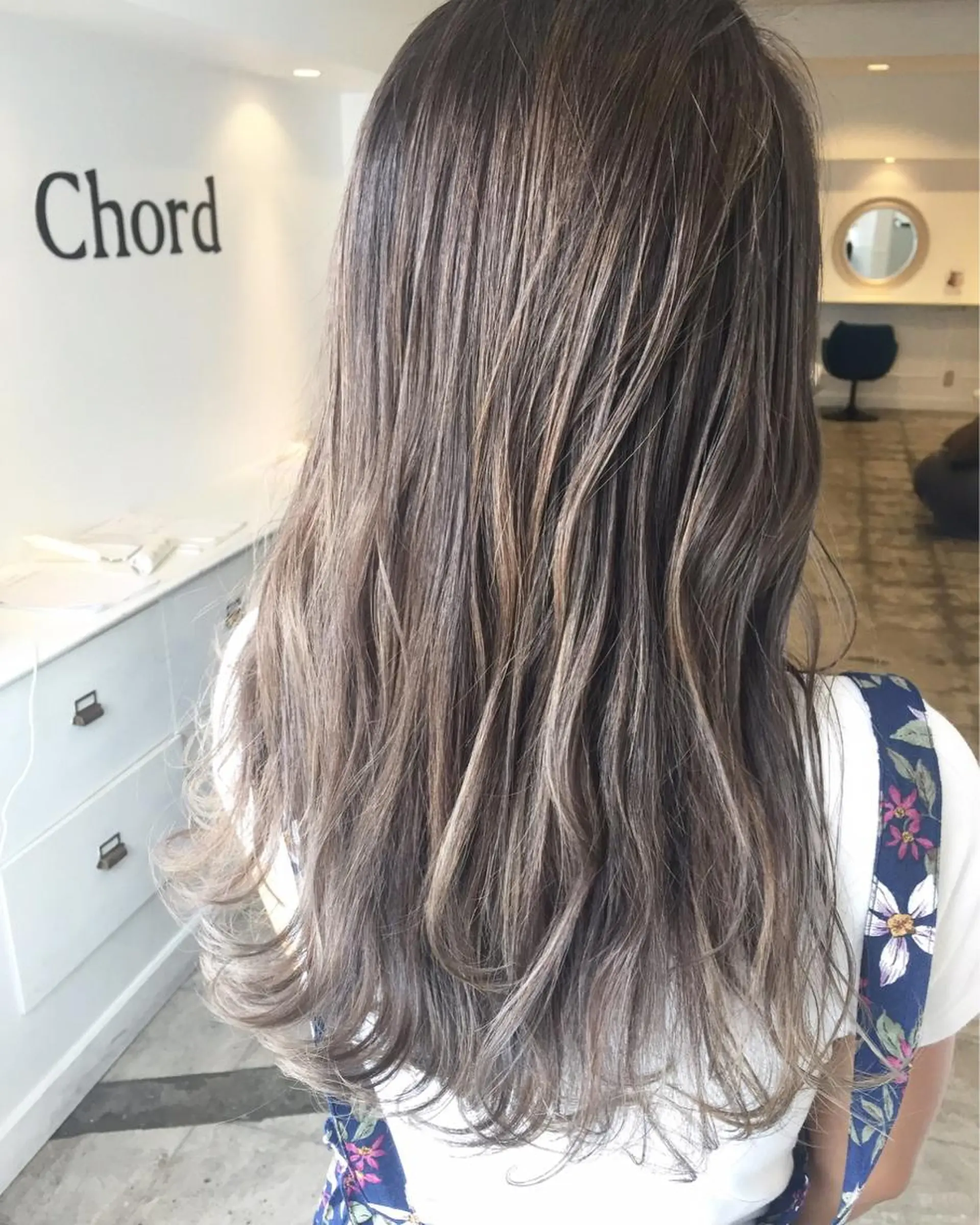 セミロング カラー ボブ/ハイトーン 立川loose 下田のヘアスタイル