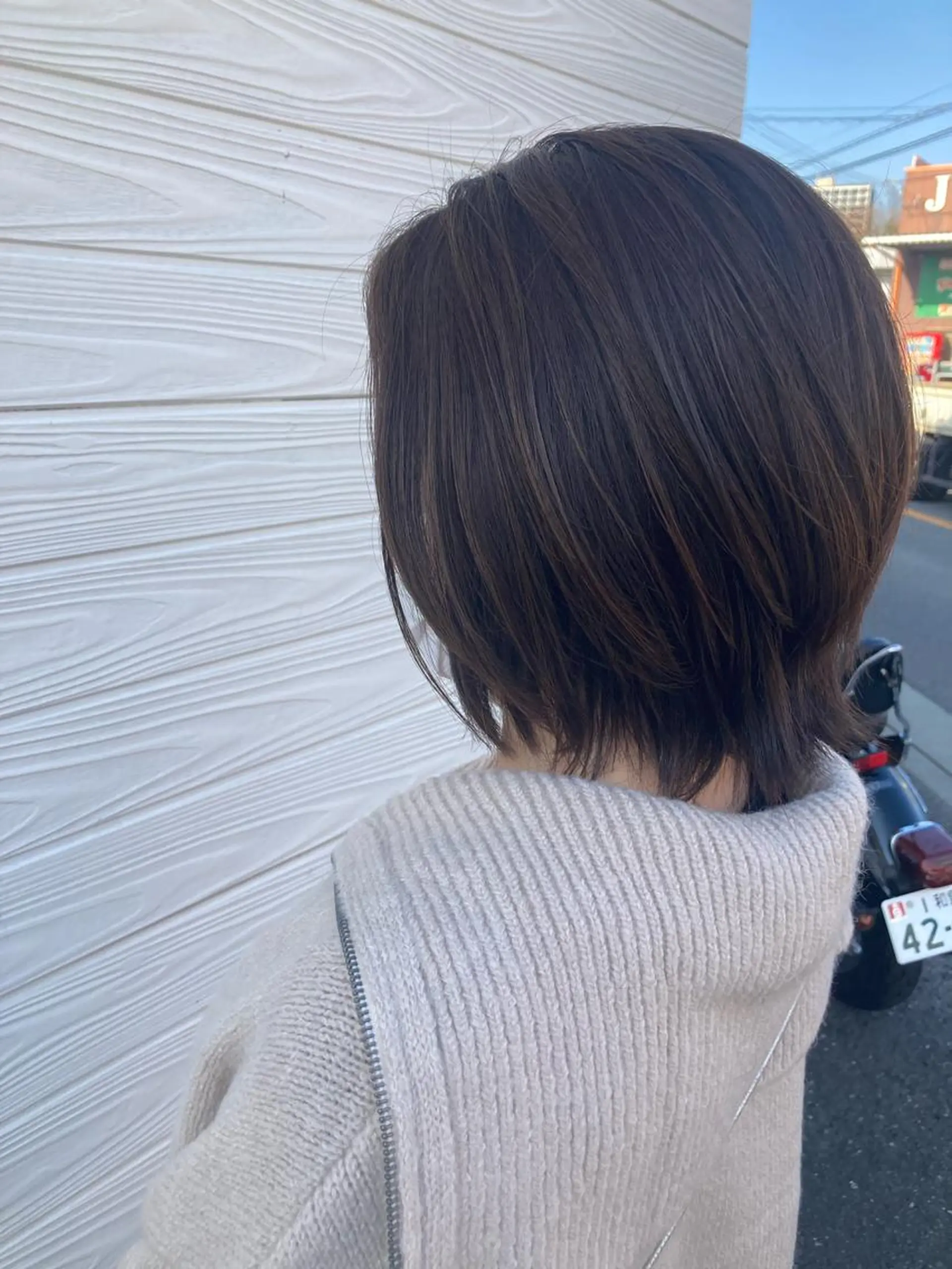 ミディアム ビヨウシツトリコ よねたにみなのヘアスタイル