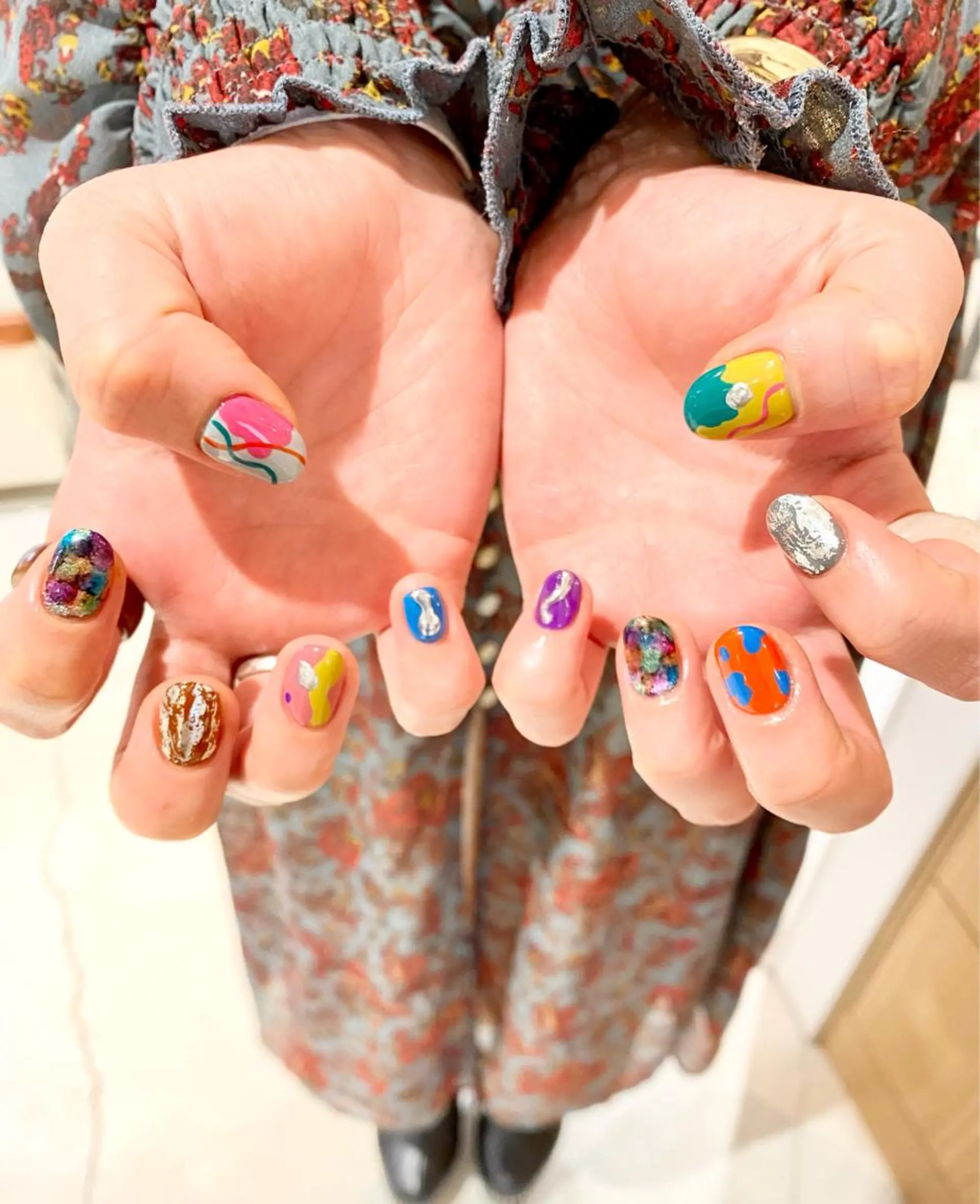 ネイル ニュアンスネイル ハンドネイル フジタ エリカのネイルデザイン